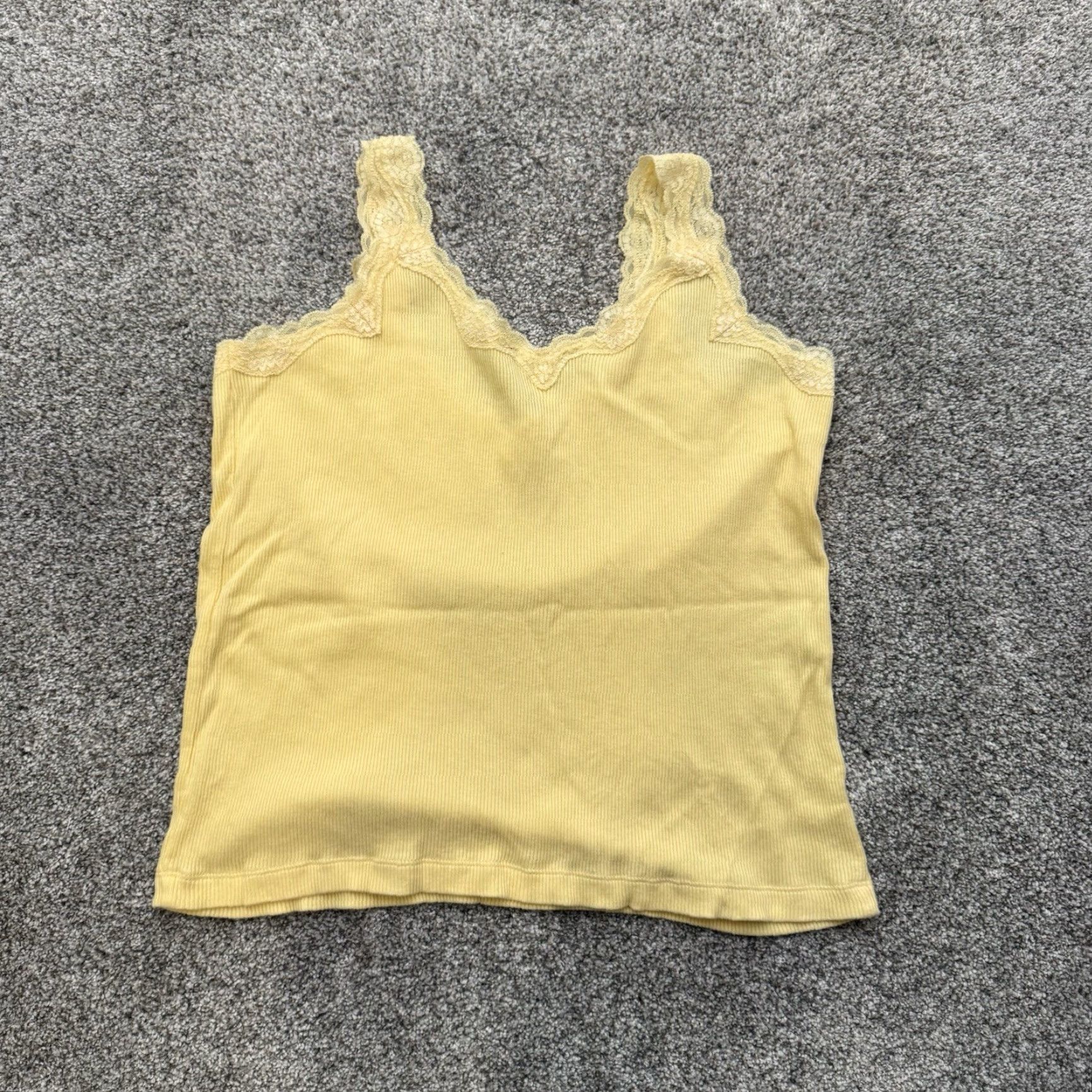 Liz Claiborne Y2K Cami Tank Top S Lace Soft Girl Coquette Layering Summer Fairycore Feminine Ladies Tank Top Yellow 90s Wedding? Wait no. Size S / US 4 / IT 40 - 7 Thumbnail