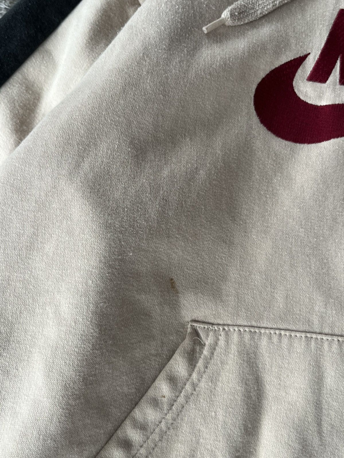 Nike Nike Vintage Hoodie Beige Vintage, Y2K, Streetwear Size US M / EU 48-50 / 2 - 7 Thumbnail