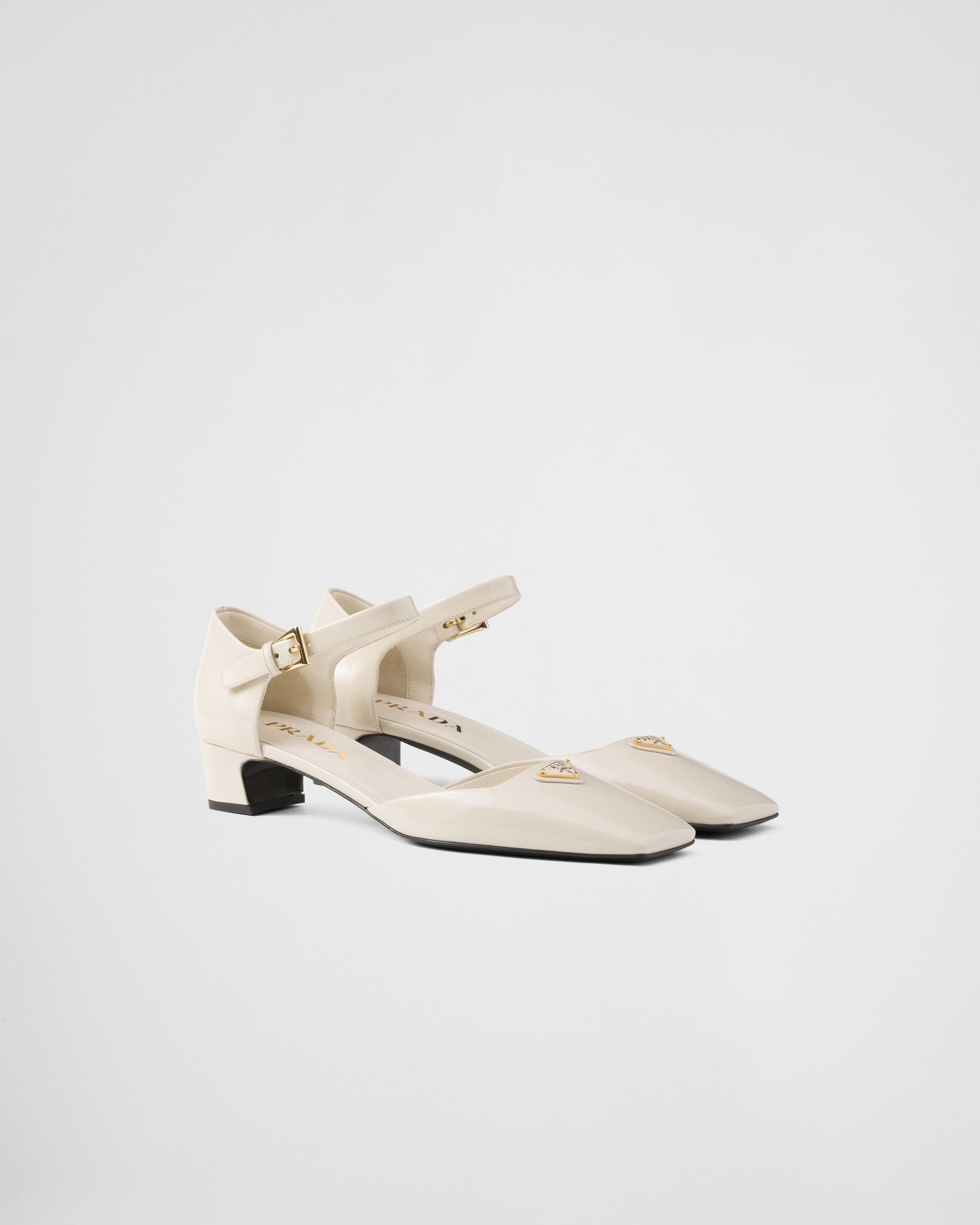 Prada 35mm patent-leather pumps in beige Size US 7 / IT 37 - 1 Thumbnail