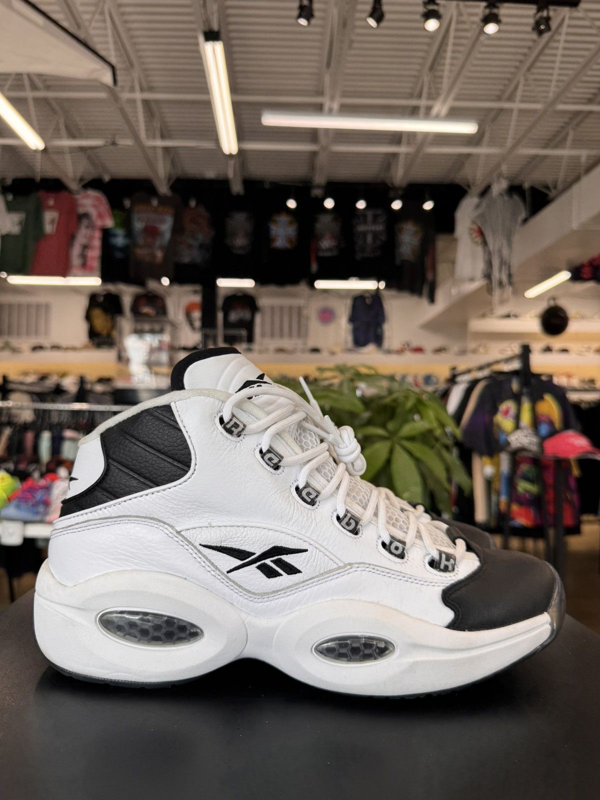 Reebok Reebok Question Mid Why Not Us Size 11.5 (2021) Size US 11.5 / EU 44-45 - 6 Thumbnail