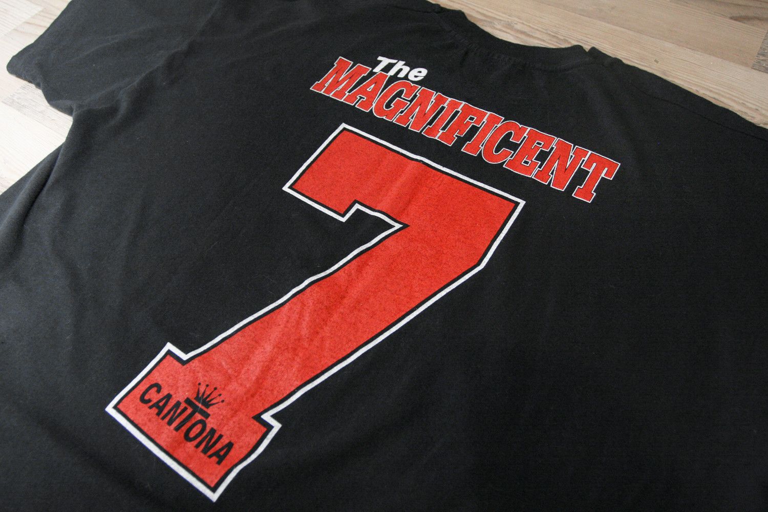 Vintage Vintage 90s Eric Cantona Manchester United Single Stitch tee Size US XL / EU 56 / 4 - 6 Thumbnail