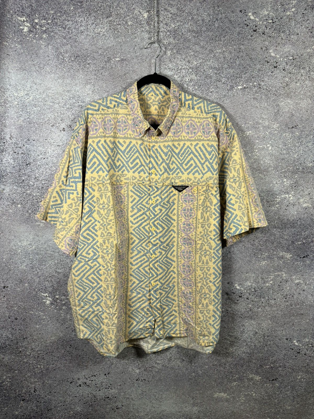 Quiksilver × Vintage 90’s Vintage Quiksilver AOP Aztec Surf USA Corduroy Shirt Size US XXL / EU 58 / 5 - 1 Thumbnail
