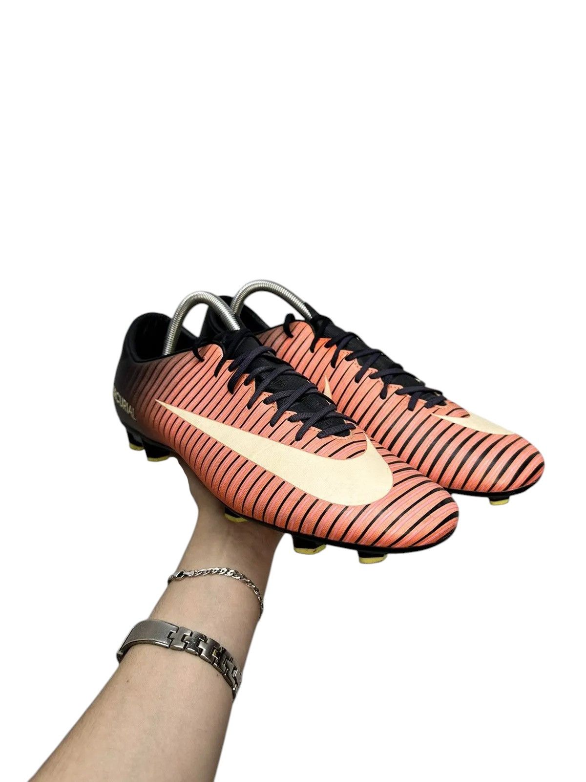 Nike Vintage Nike Mercurial Vapor XI FG Red Black 45.5 (10.5) Size US 12.5 / EU 45-46 - 3 Thumbnail