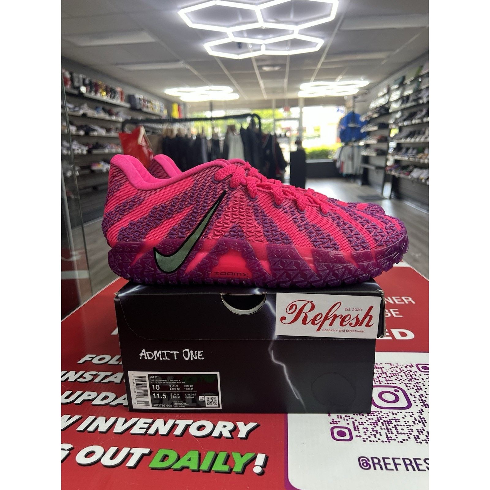 Nike Nike Ja3 Max Volume Size 10 (HF2793-600) Size US 10 / EU 43 - 1 Thumbnail