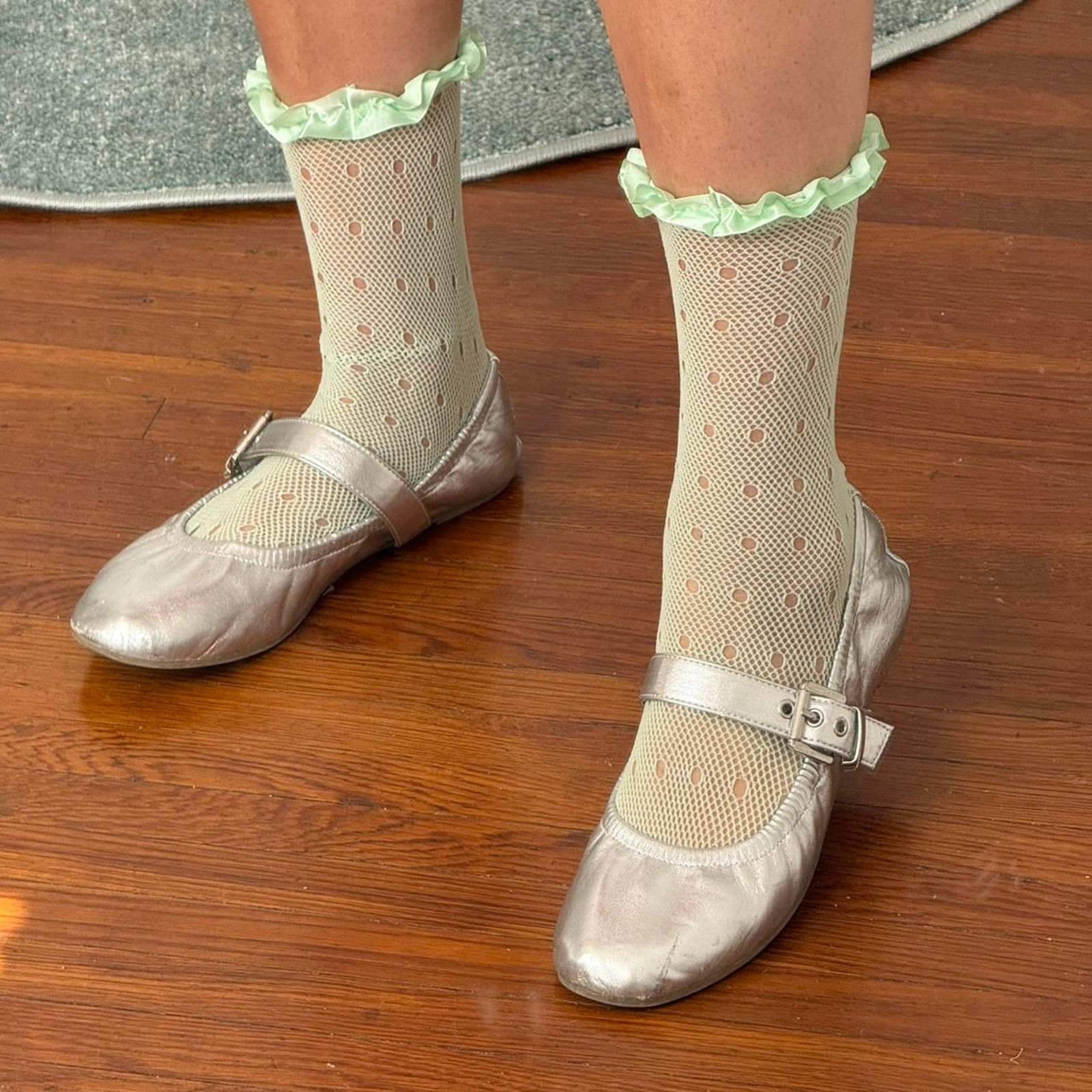 Other ✿ ruffled lace knee socks ✿ Size ONE SIZE - 1 Thumbnail