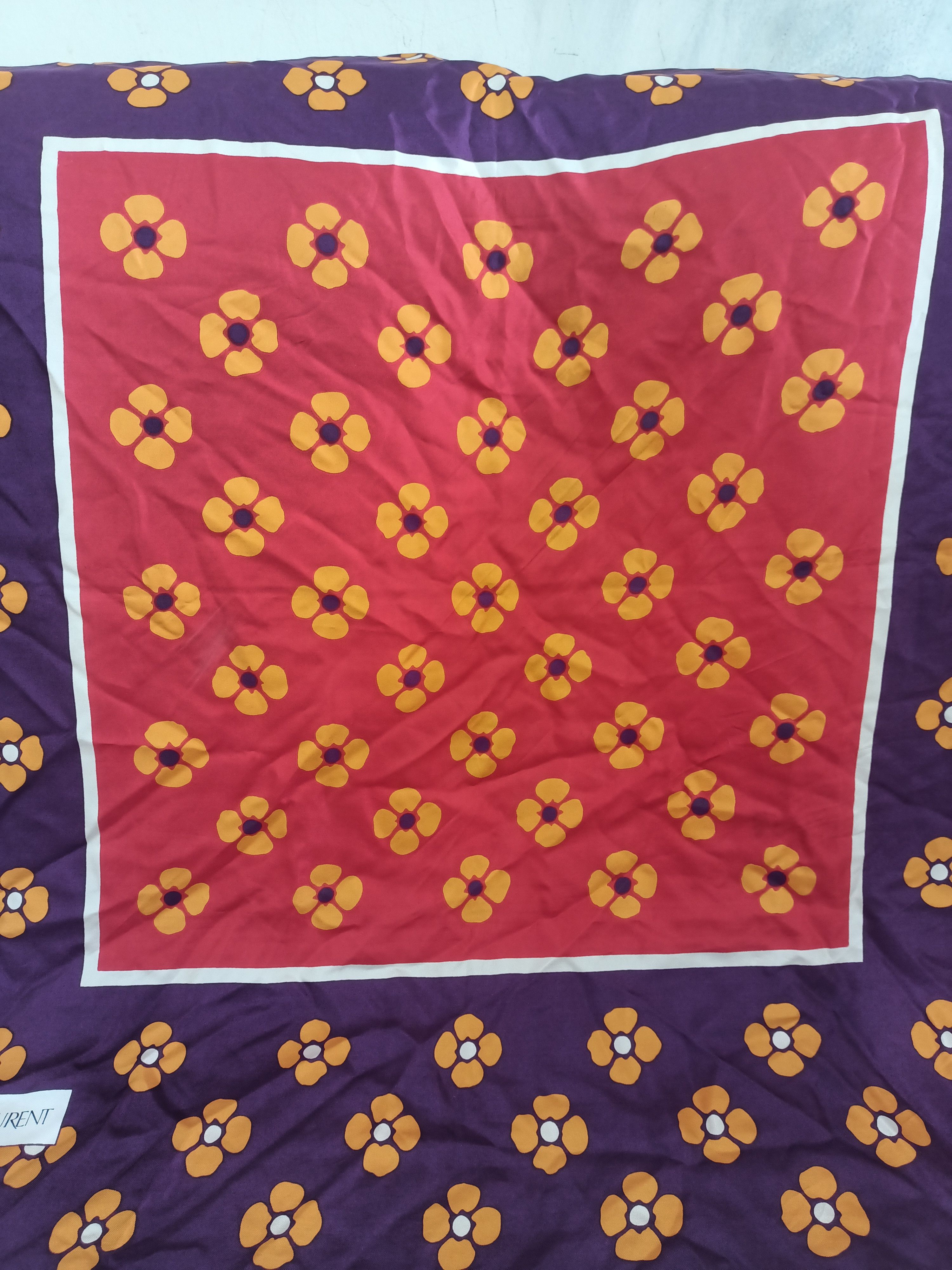 Yves Saint Laurent Vintage YSL Yves Saint Laurent silk scarves Made in France Size ONE SIZE - 4 Thumbnail
