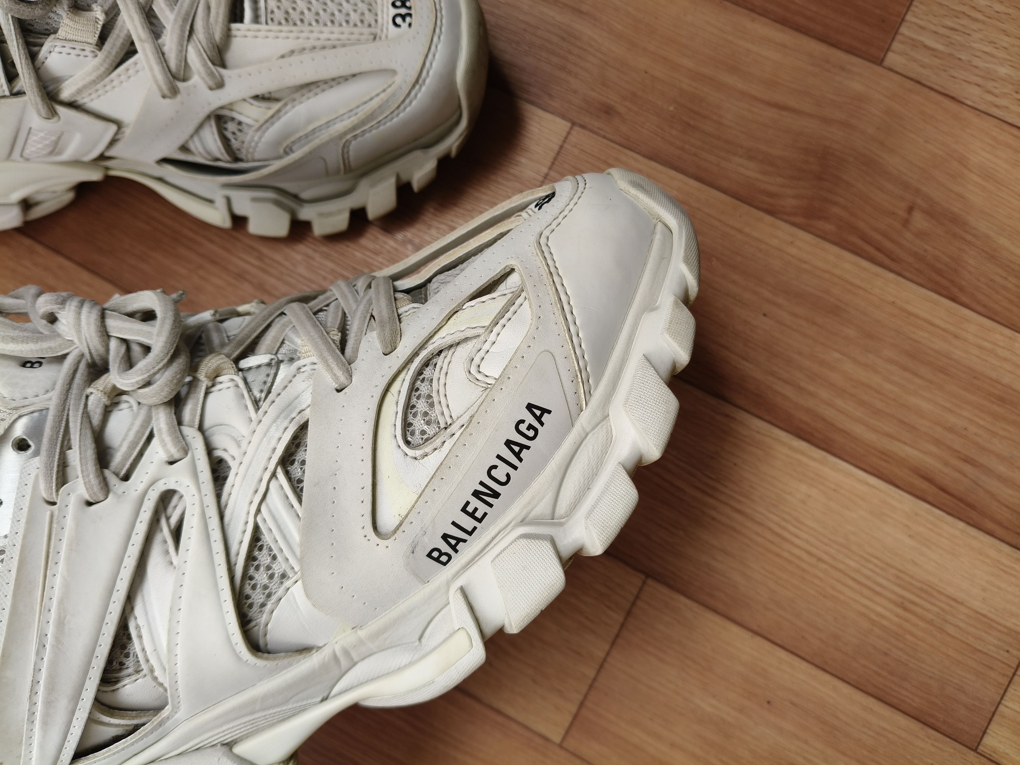 Balenciaga BALENCIAGA TRACK WHITE Size US 8 / IT 38 - 11 Thumbnail