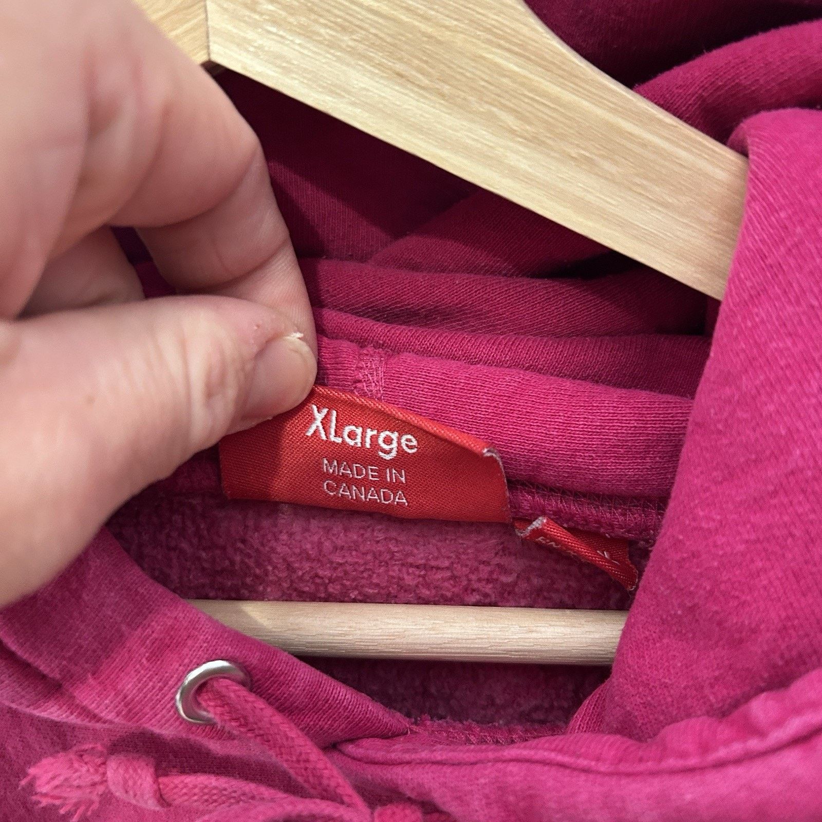 Supreme Supreme Reverse Hooded Sweatshirt “Fuchsia Pink” SS23 Size US XL / EU 56 / 4 - 7 Thumbnail
