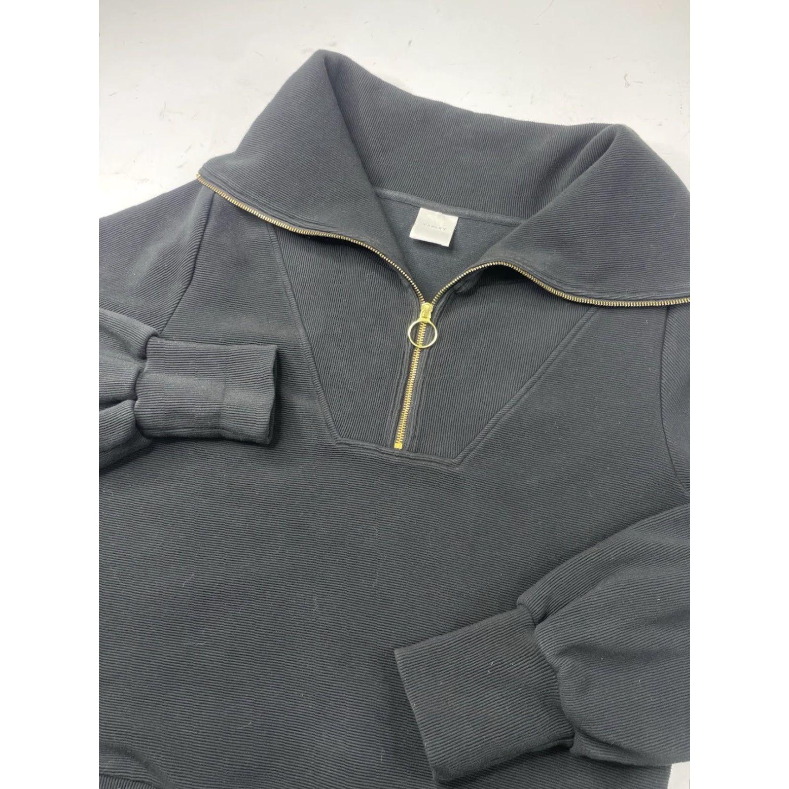 Varley Varley Women’s LARGE Vine Gold Half Zip Black Sweatshirt Pullover Oversized L Womens Black Pullover Sweatshirt Oversized Varley Vine Gold Half Zip Size L / US 10 / IT 46 - 2 Thumbnail