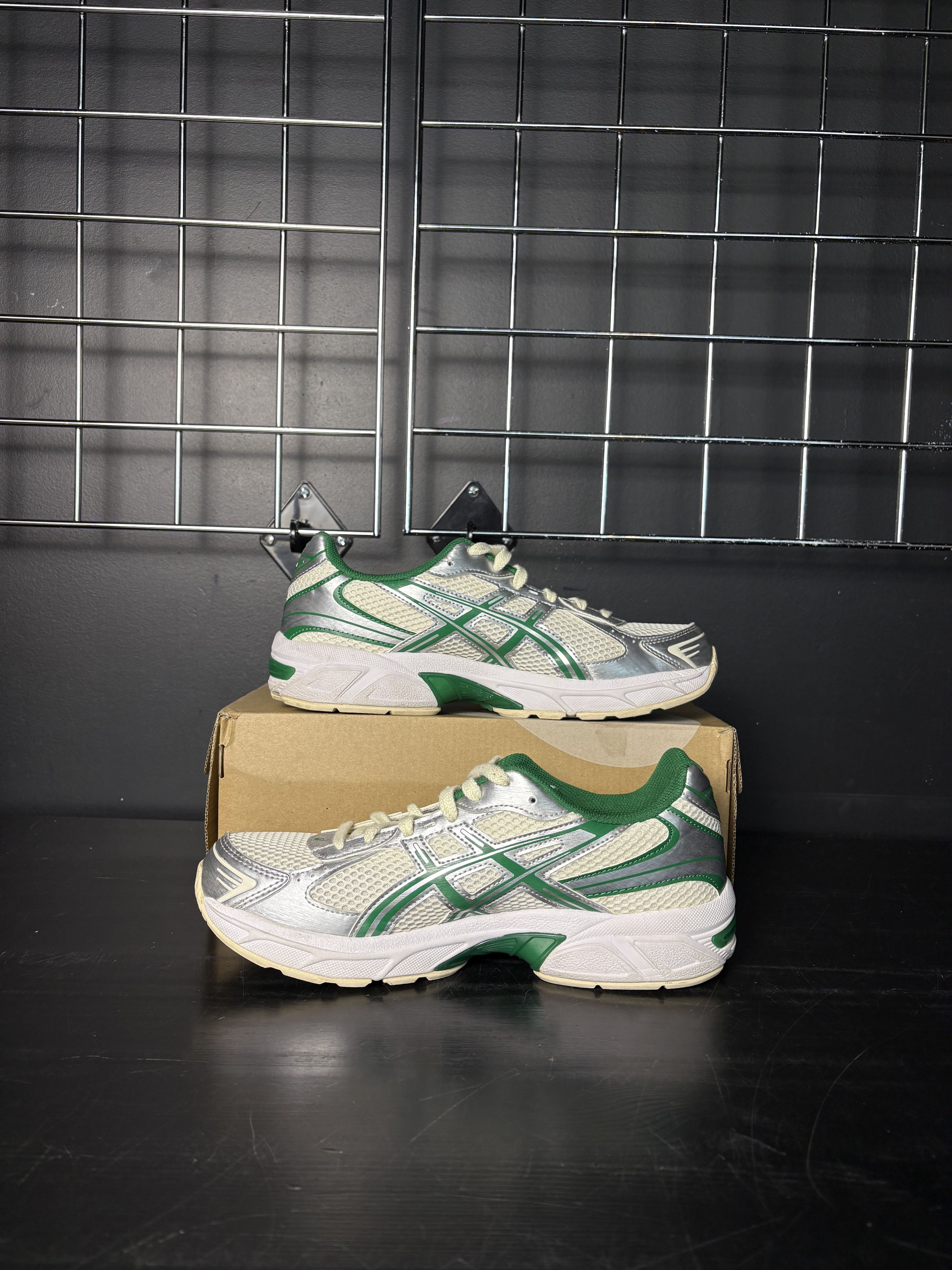 Asics ASICS Gel-1130 "Cream Kale" **PRE-OWNED** - Size 8.5 Size US 8.5 / EU 41-42 - 2 Thumbnail