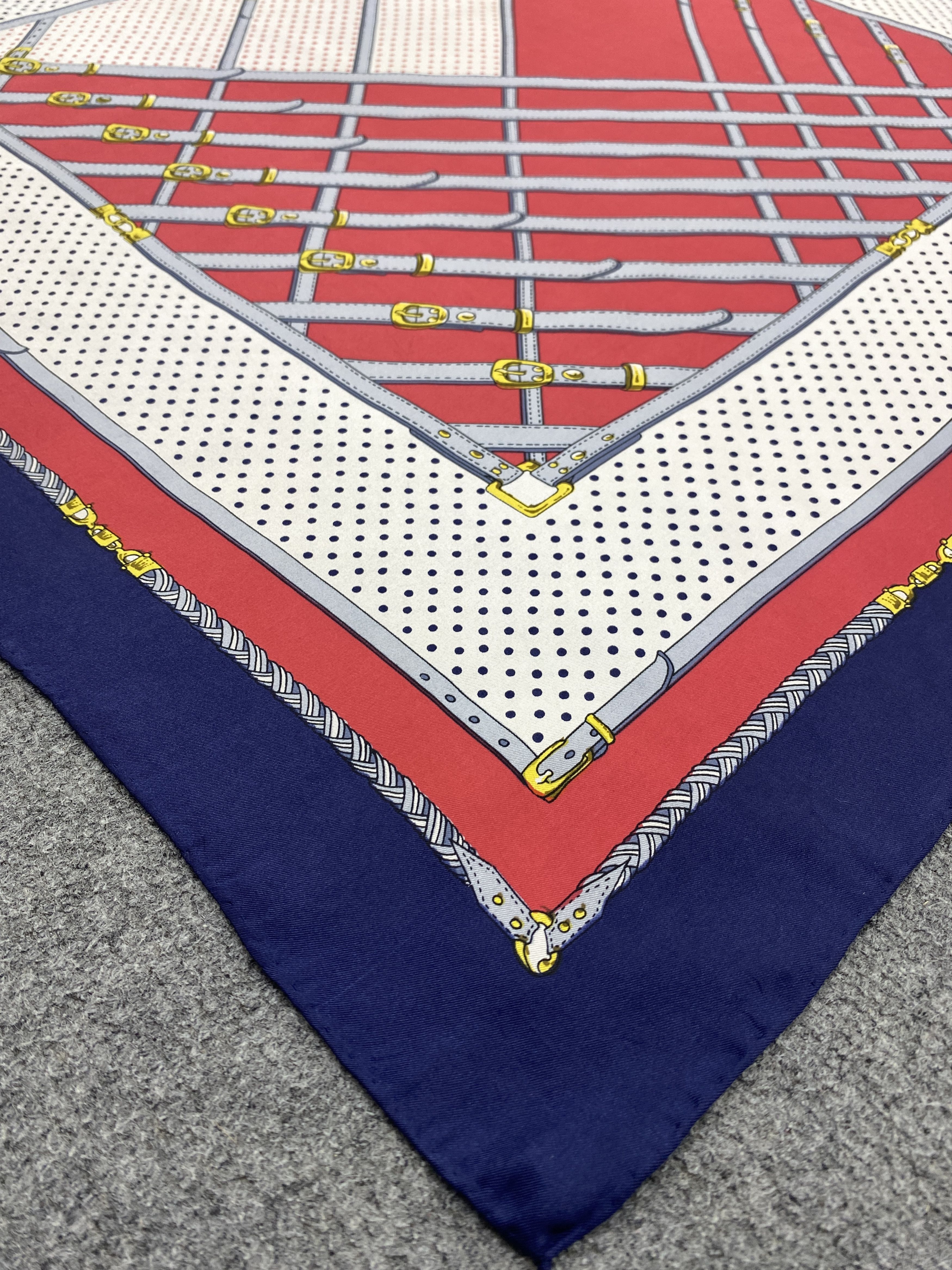 Vintage Geometry Silk Scarf / Muffler / Silk Shawl SN0072 Size ONE SIZE - 5 Thumbnail