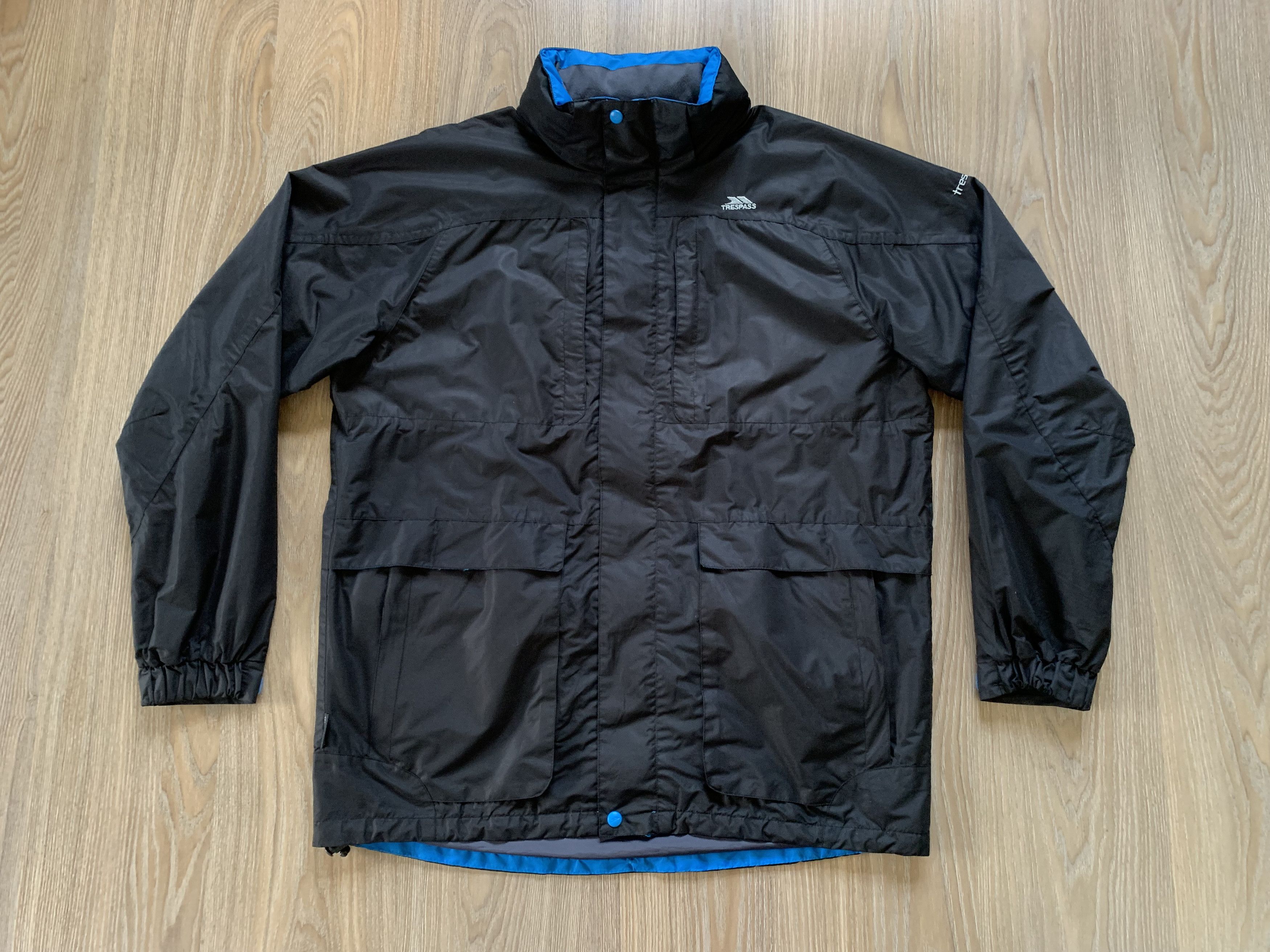 Other Trespass Waterproof Trekking Jacket Size US XL / EU 56 / 4 - 2 Thumbnail