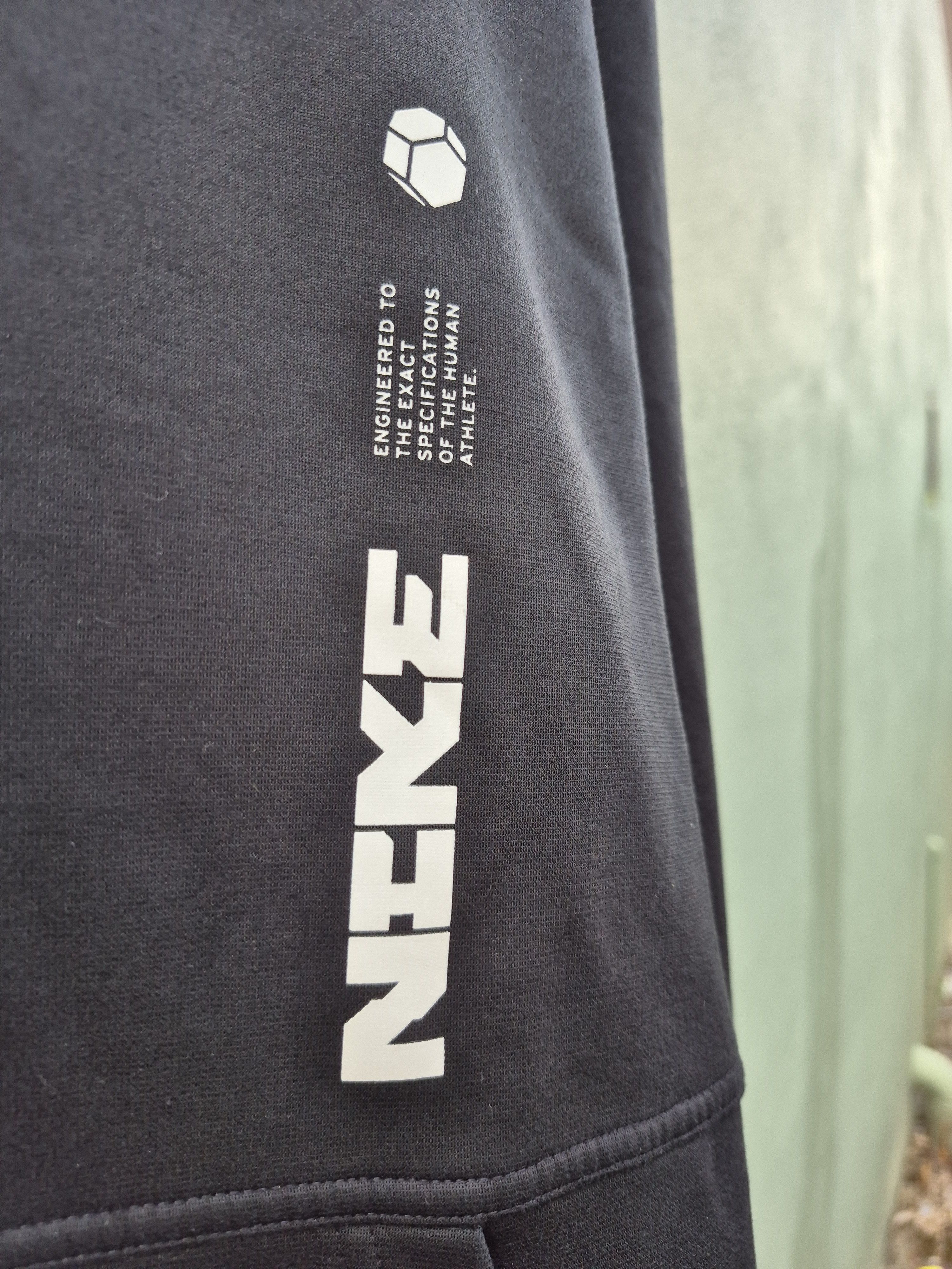 Nike ✅Nike Big Swoosh Thermafit Hoodie Sportswear Streetwear Size US S / EU 44-46 / 1 - 2 Thumbnail
