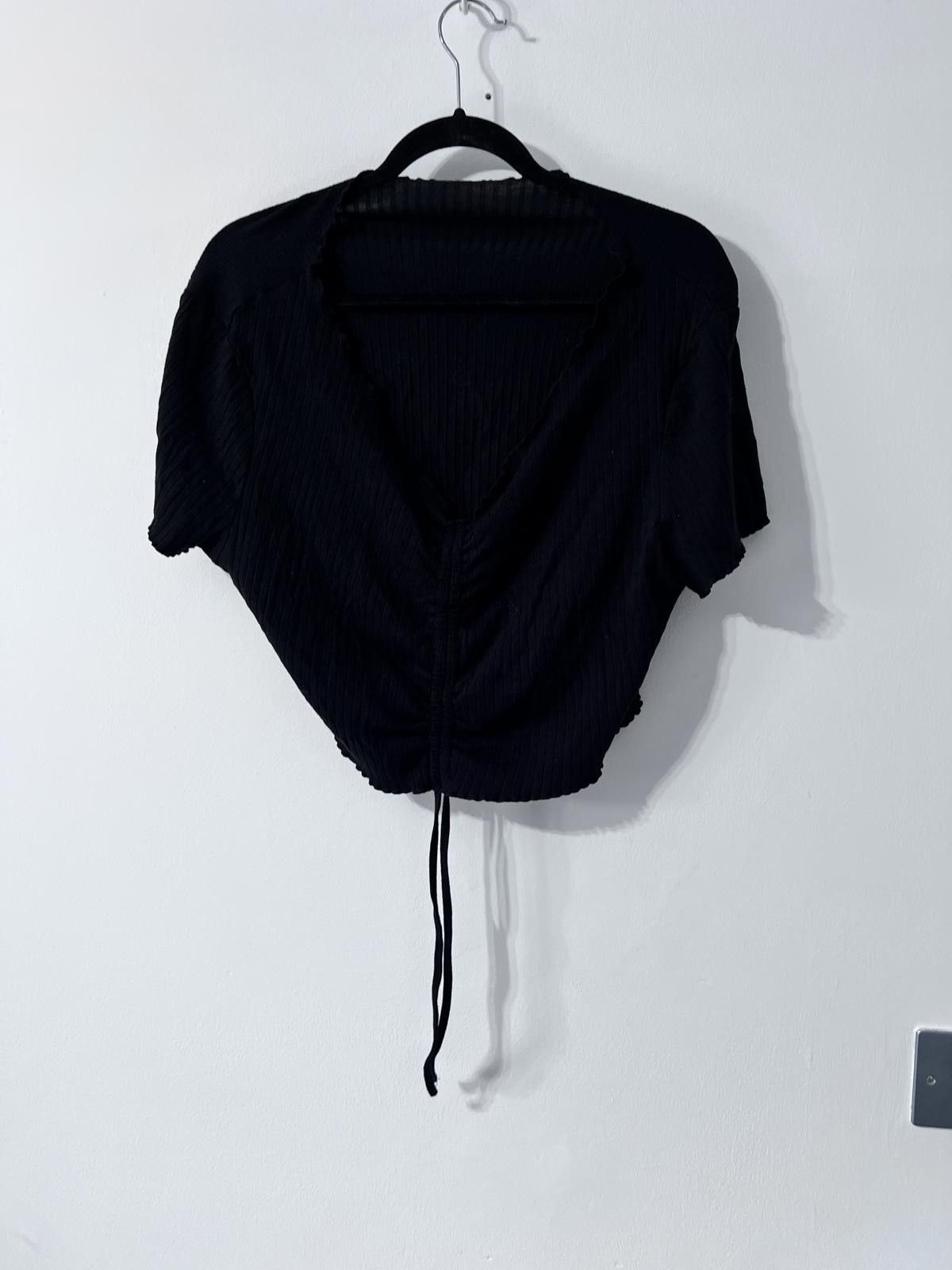 Shein Black Ribbed Ruched Crop Top – Size L Size L / US 10 / IT 46 - 2 Thumbnail