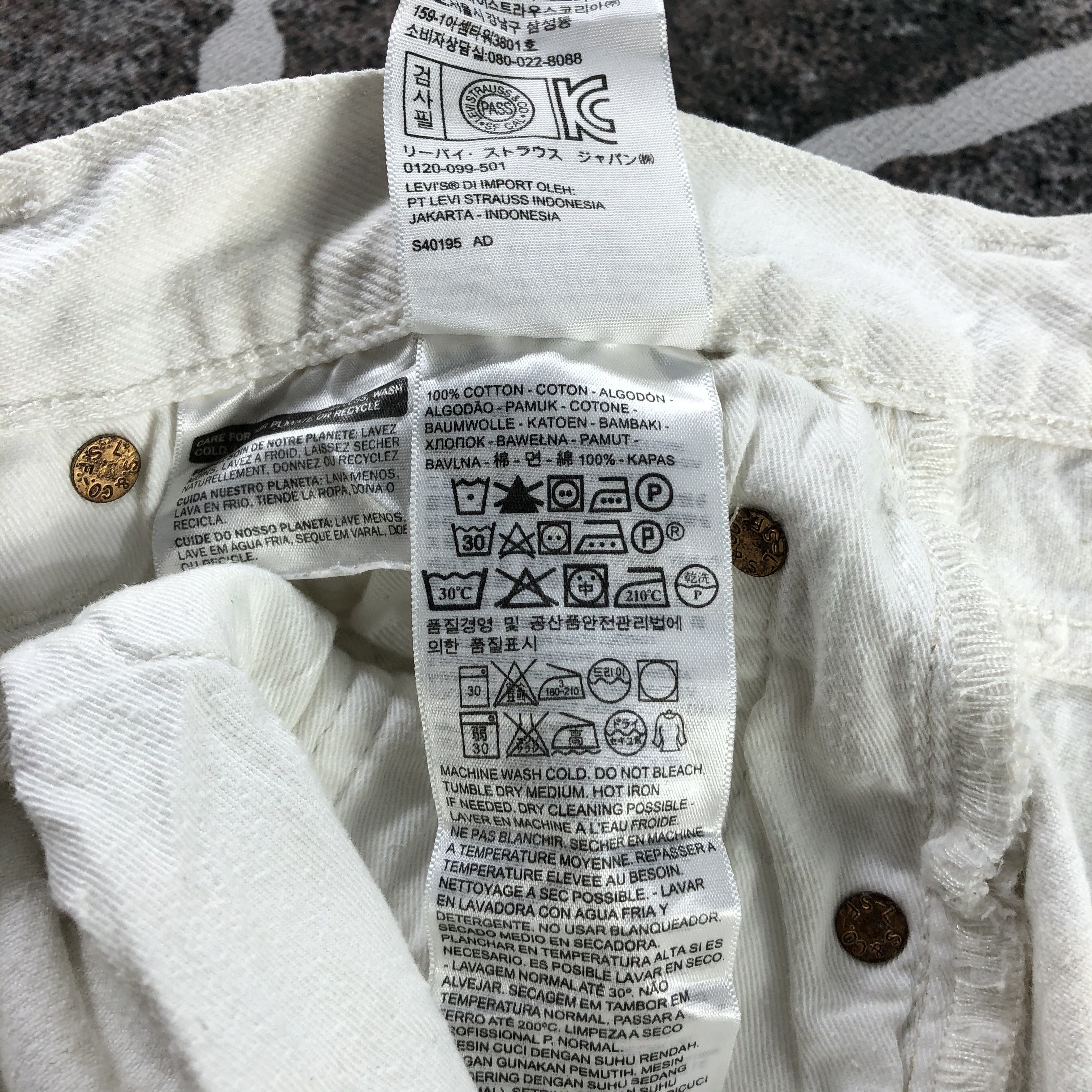 Levi's Levis 501 Jeans Light Wash White Denim KJ1290 Size US 28 / EU 44 - 10 Thumbnail