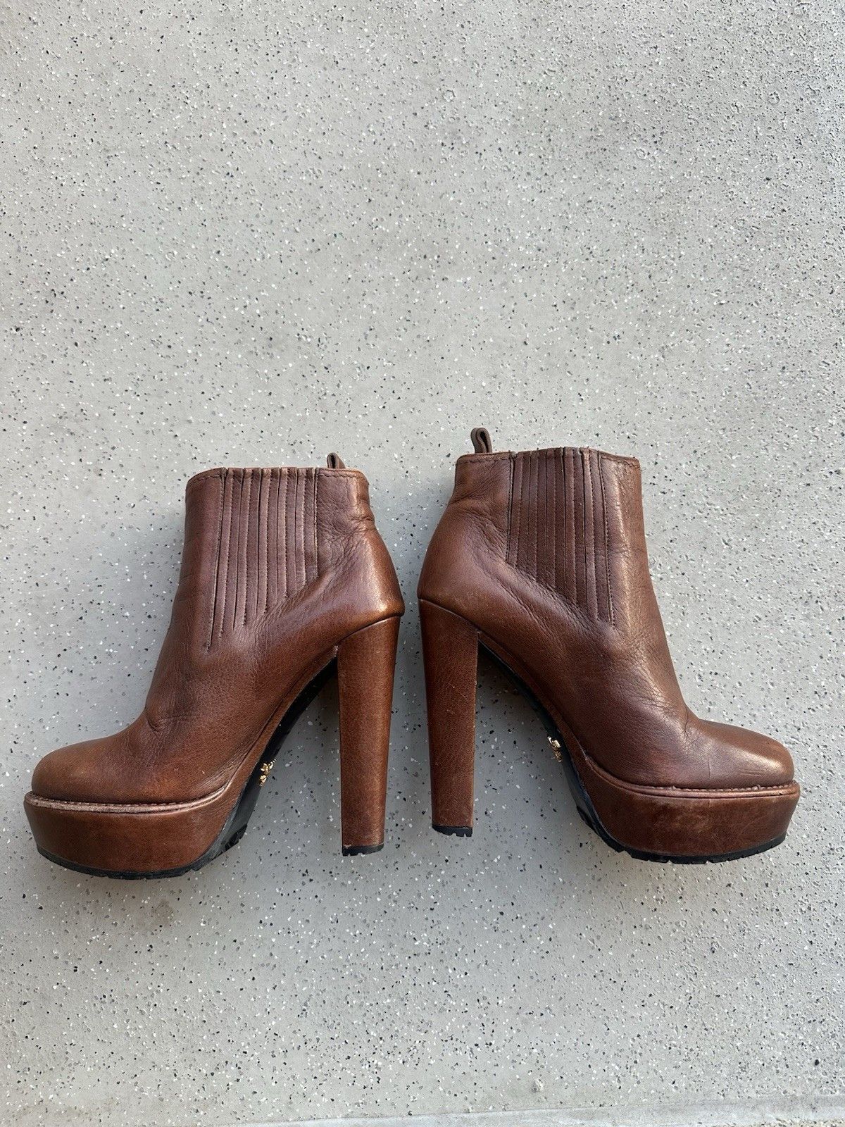 Prada DDP Prada Womens Brown Leather Platform Heel Boots Size 38,5 Size US 8.5 / IT 38.5 - 2 Thumbnail