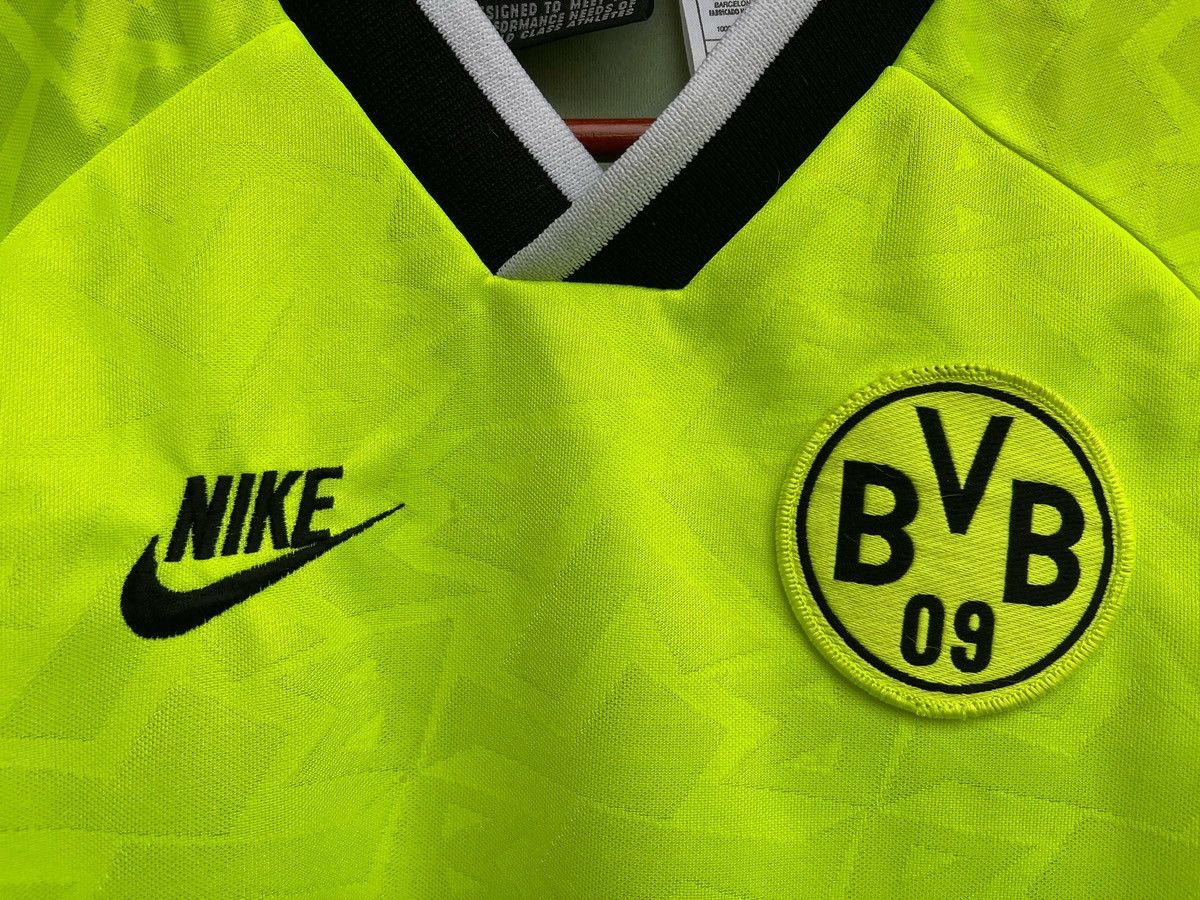 Vintage NIKE BORUSSIA DORTMUND 1995 /96 SHIRT FOOTBALL SOCCER JERSEY Size US XS / EU 42 / 0 - 5 Thumbnail