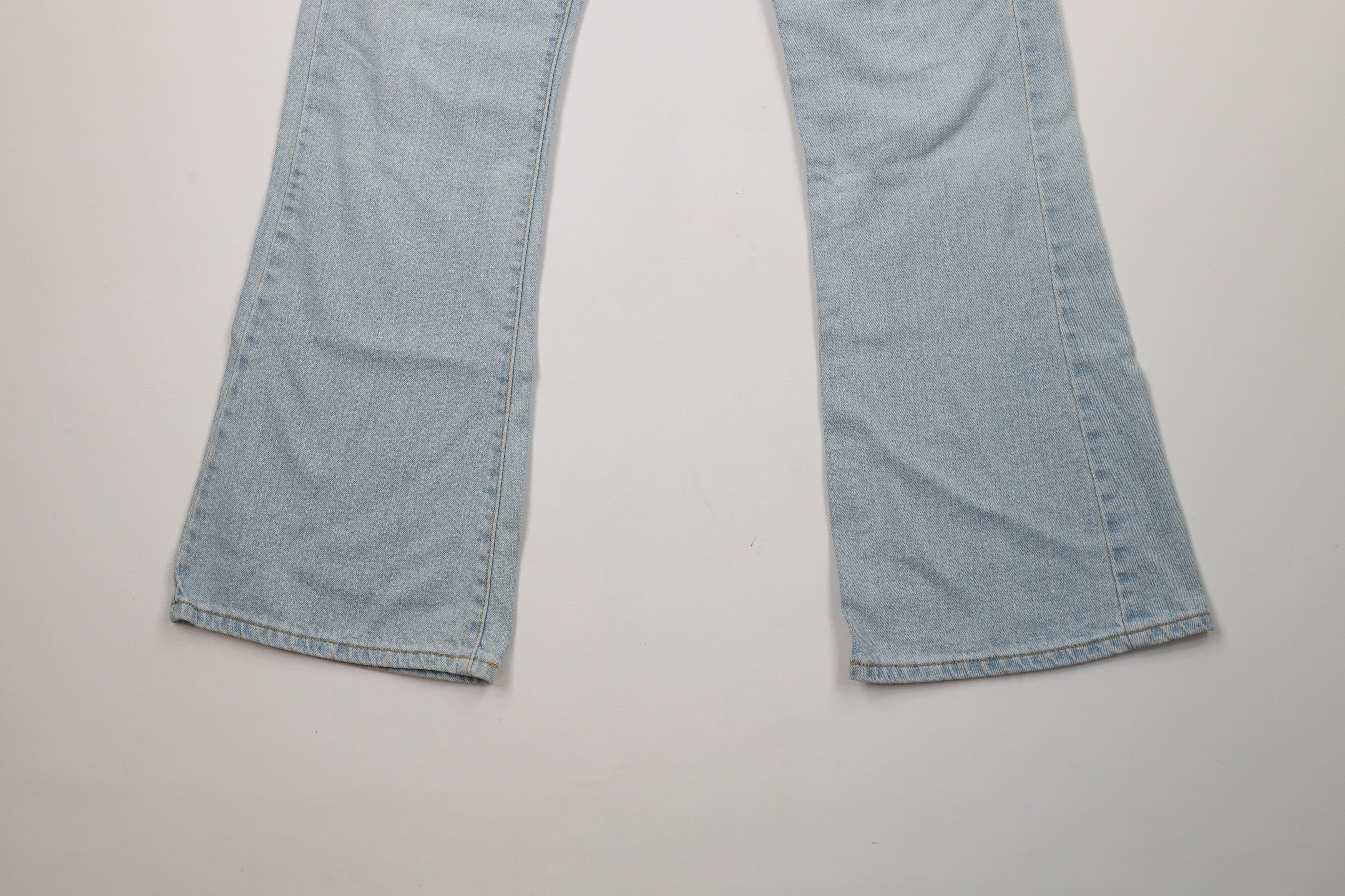 Levi's × Vintage Vintage Y2K 2005 Levis 519 Babydoll Low Rise Flared Jeans Size 30" / US 8 / IT 44 - 4 Thumbnail