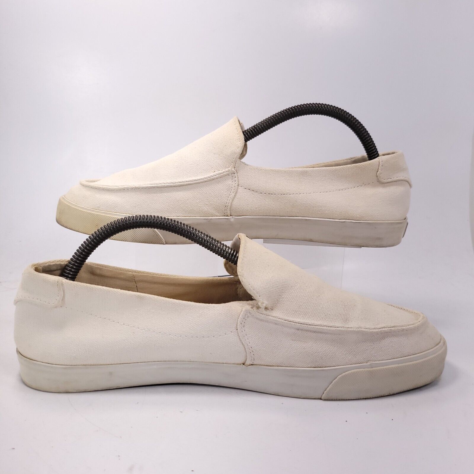 DC DC Villain V TX Athletic Shoe Mens Size 9 303026 White Size US 9 / EU 42 - 6 Thumbnail