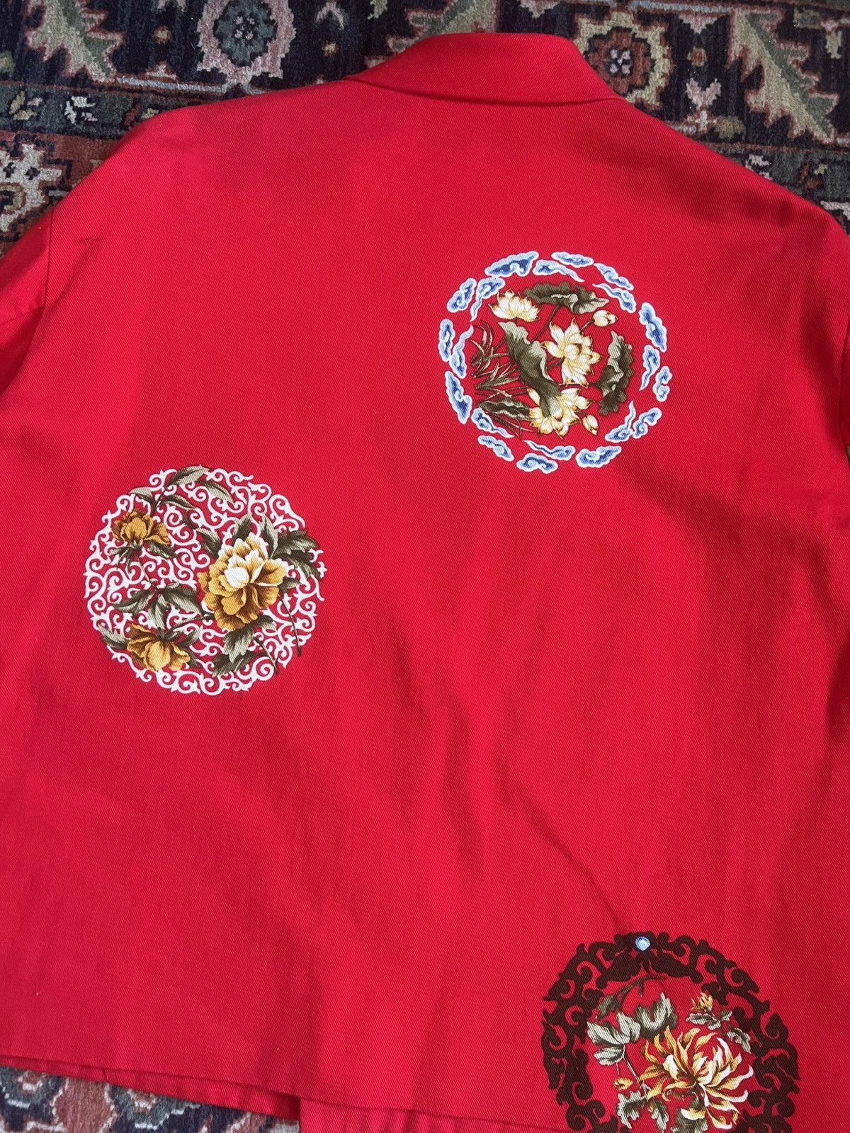 Yohji Yamamoto Yohji Yamamoto Pour Homme SS96 Red Floral Medallion Jacket Size US M / EU 48-50 / 2 - 3 Thumbnail