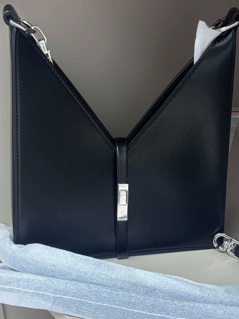Givenchy Givenchy Cut-Out Silver Detail G-Shaped Cube Chain Smooth Size ONE SIZE - 2 Thumbnail