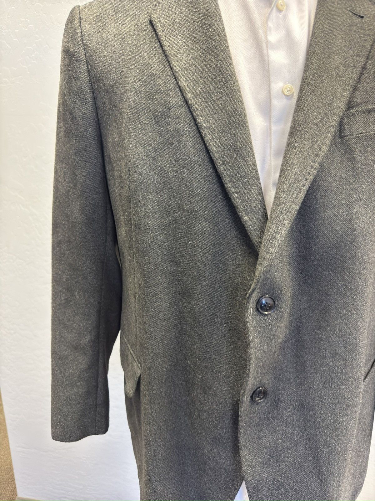 Armani Collezioni Armani Collezioni Textured Soft Polyester Jacket Size 46 R Size 46R - 3 Thumbnail