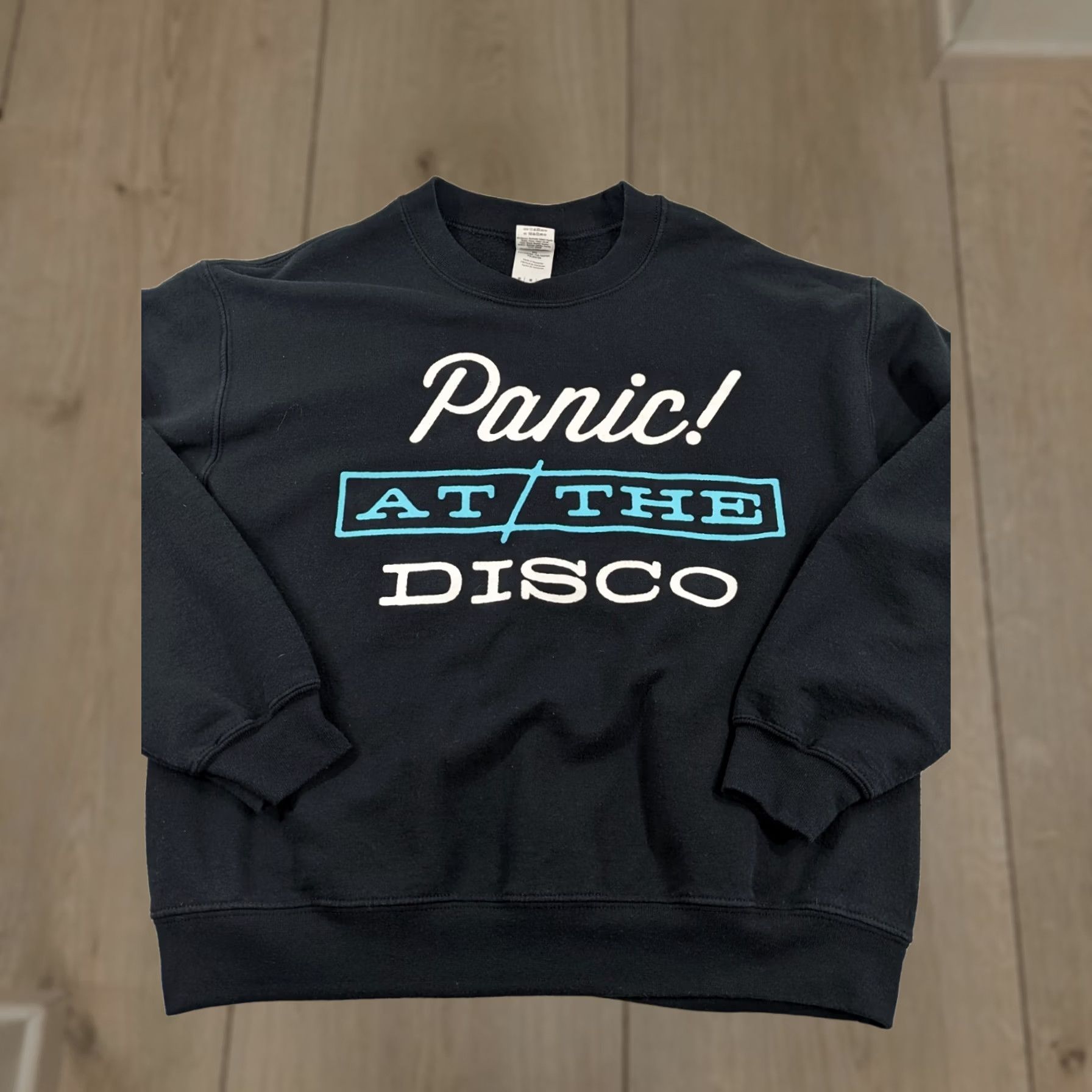 Gildan Panic At The Disco Crew Neck Sweatshirt Black Heavy Medium Band Shirt EUC Size US M / EU 48-50 / 2 - 1 Thumbnail