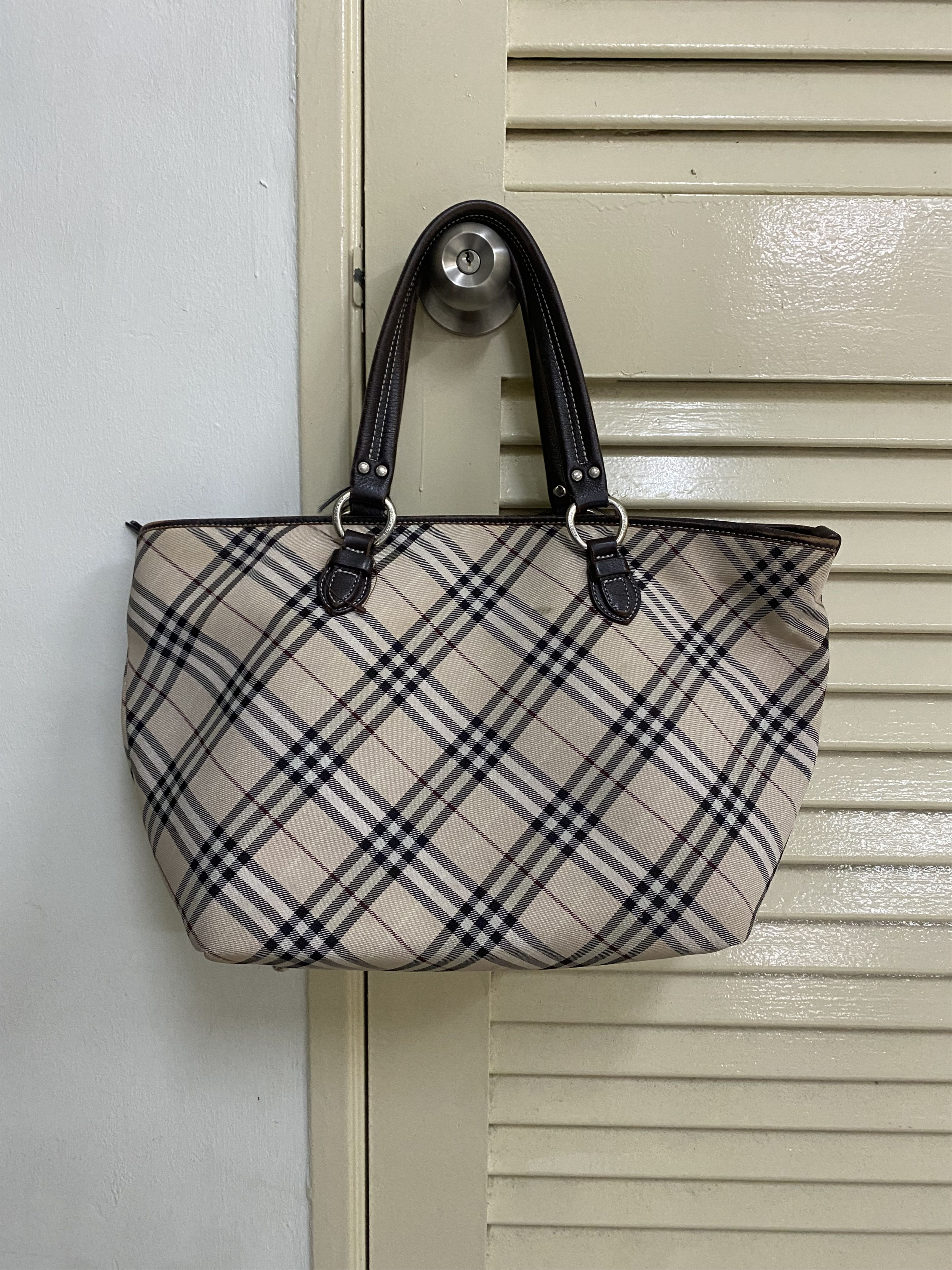 Burberry Burberry Nova Check Tote Bag Nylon Size ONE SIZE - 2 Thumbnail