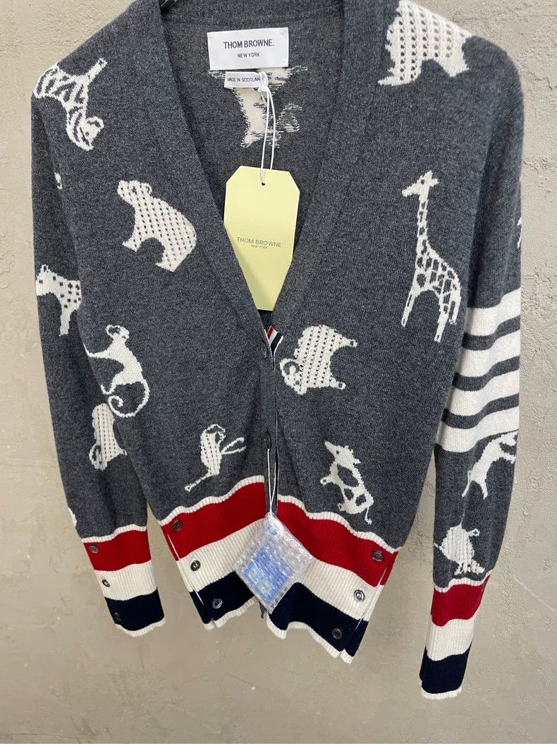Thom Browne Thom browne Gray zoo hem colorful stripe four-striped cashm Size US XXS / EU 40 - 3 Thumbnail