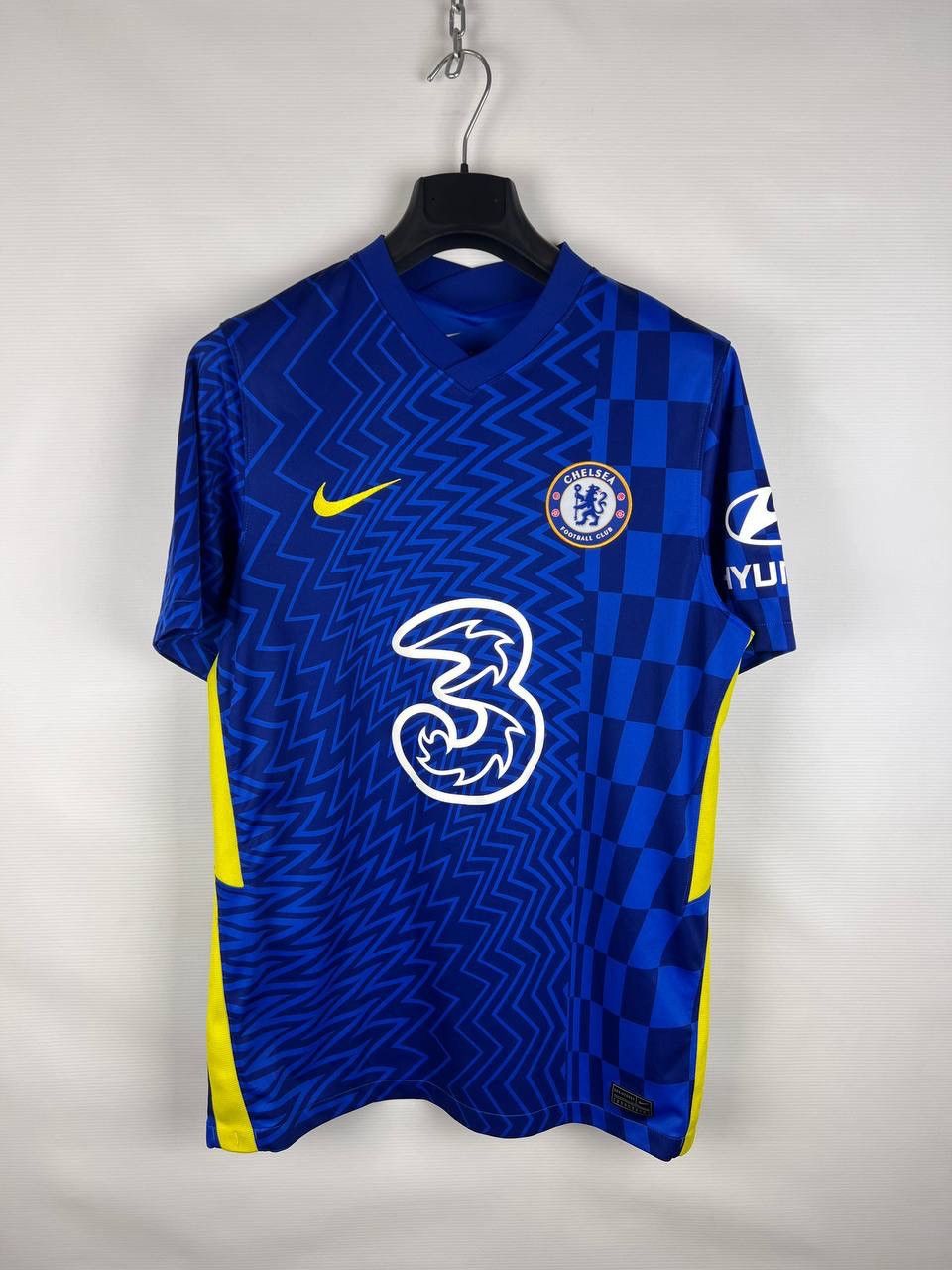 Nike Chelsea Nike Mason Mount 19 2021/22 jersey size M Size US M / EU 48-50 / 2 - 1 Thumbnail