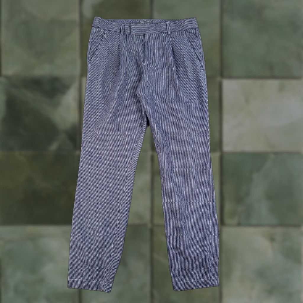 Vince Vince Womens Size 8 Pants (32x29) Blue White Striped Knit Pleated Straight Leg Size 32" / US 10 / IT 46 - 1 Thumbnail