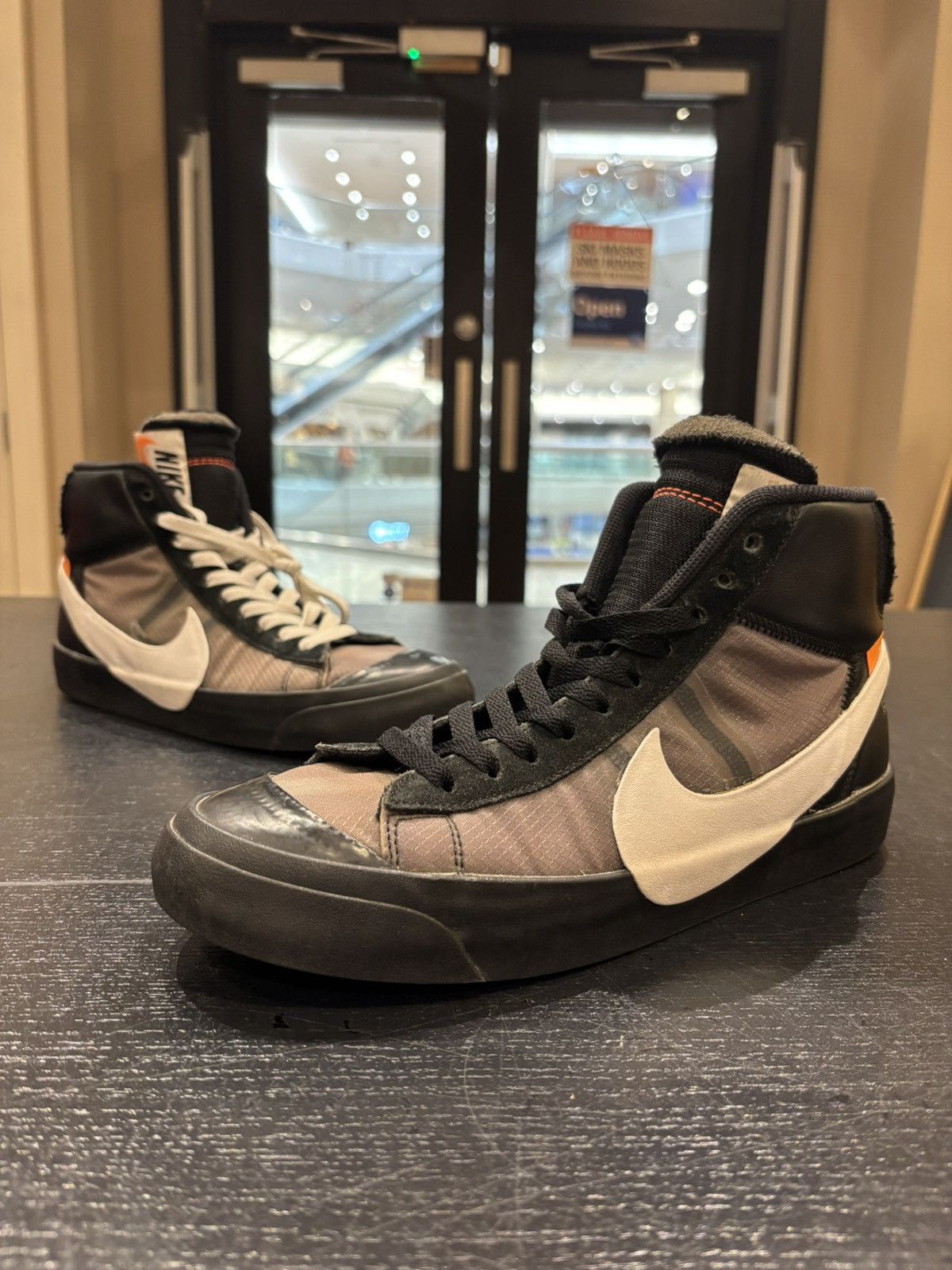 Nike Nike X Off White Blazer Mid ‘Grim Reaper’ Size US 8.5 / EU 41-42 - 1 Thumbnail