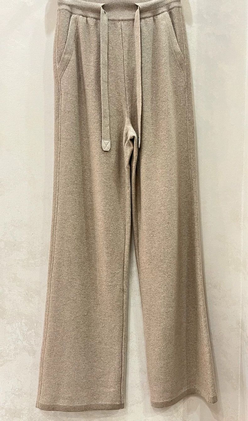 Loro Piana LORO PIANA Classic wide leg pants made of 100% cashmere Size 26" / US 2 / IT 38 - 1 Thumbnail