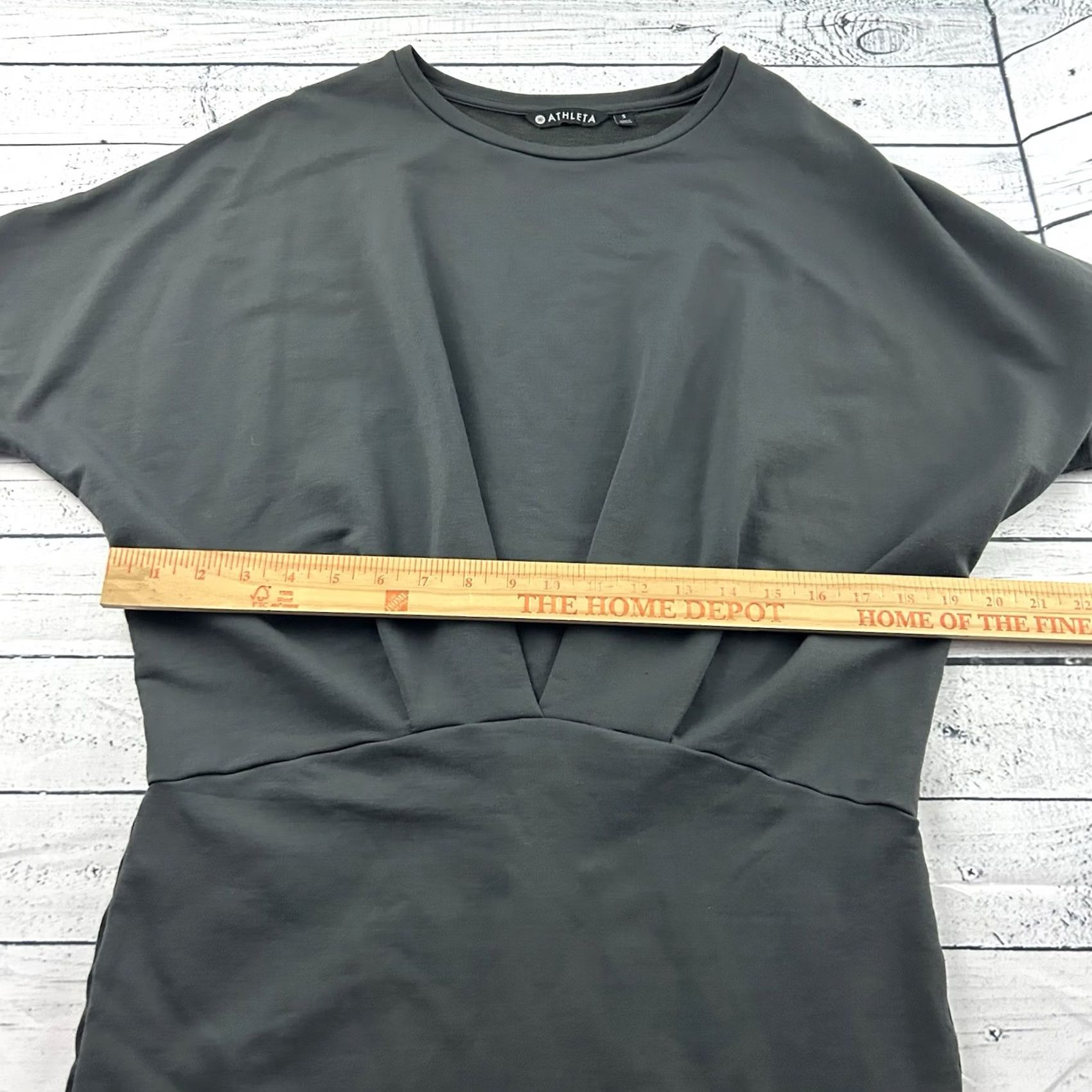 Athleta Athleta Short Sleeve Pencil Dress Women's Small Gray Size 28" / US 6 / IT 42 - 4 Thumbnail