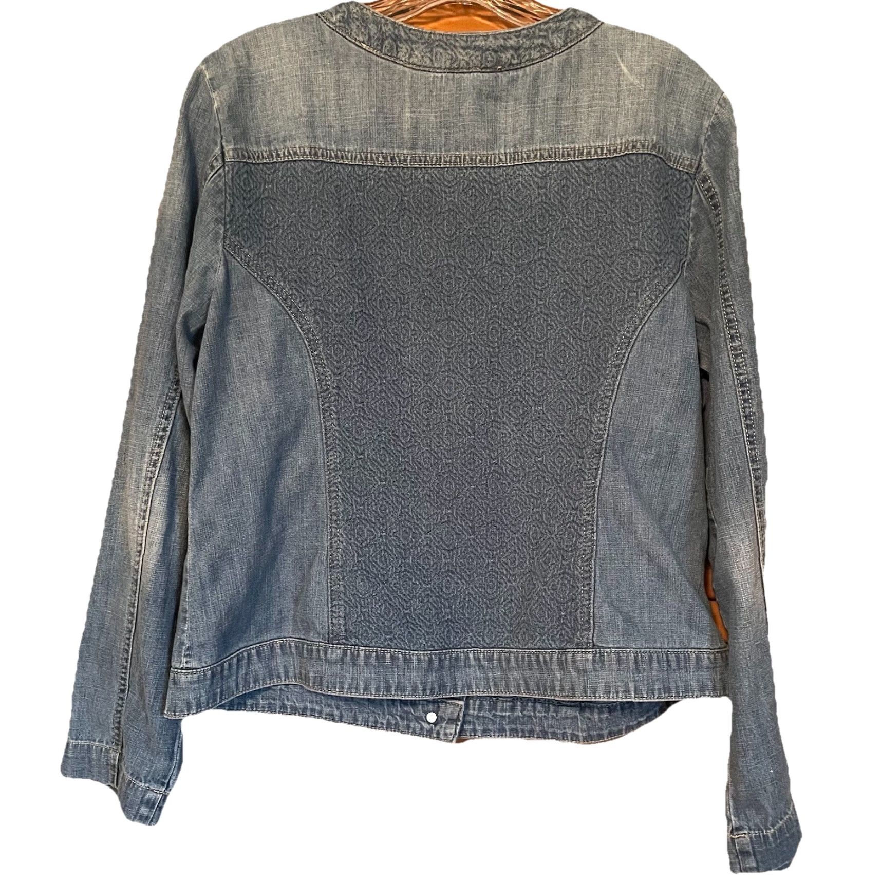 Vintage VINTAGE Christopher & Banks Denim Jean Jacket Women’s L Jacquard Blue Pockets Boho Jacket Mens? Wait. Size 36" / US 14 / IT 50 - 3 Thumbnail