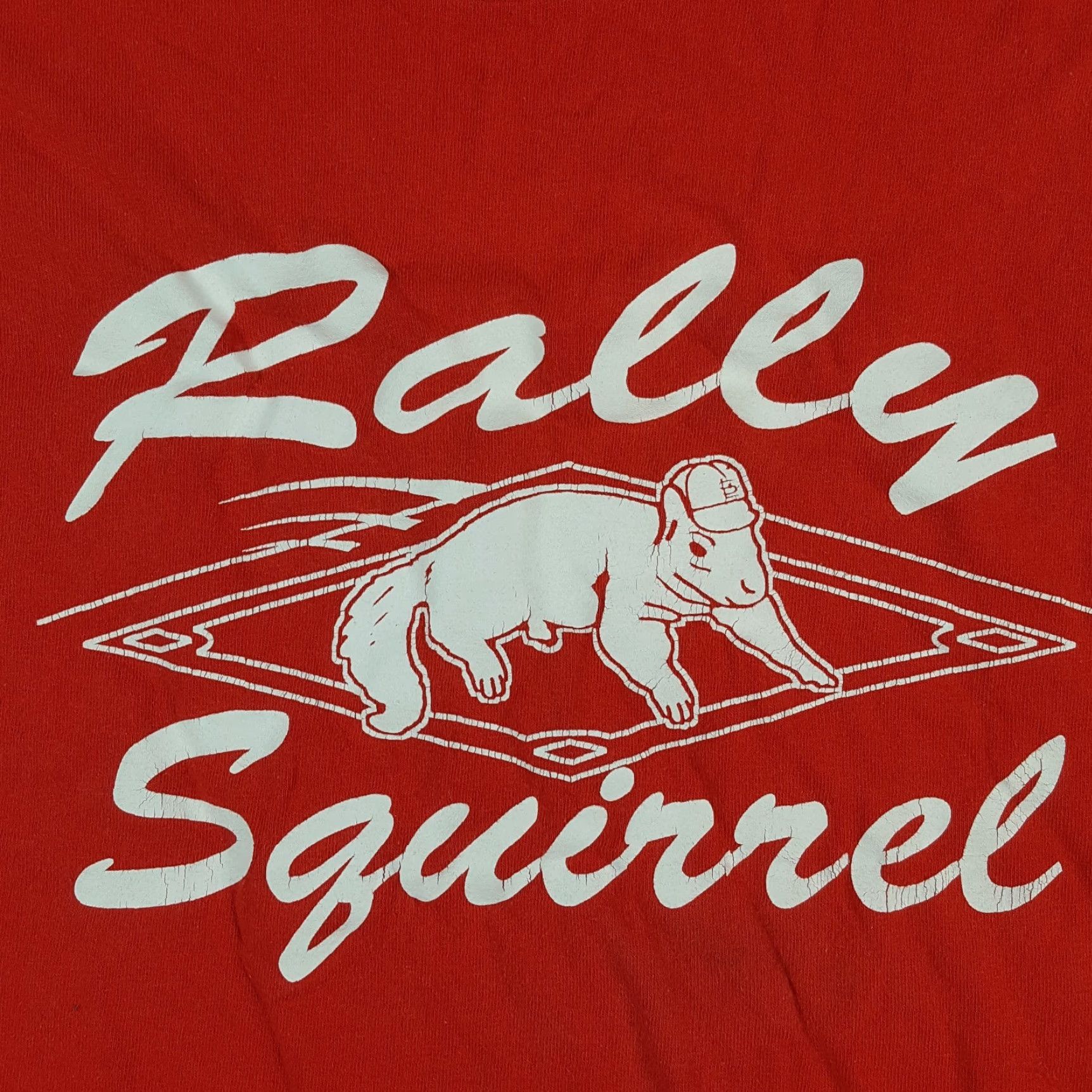 Gildan VINTAGE Ole Miss Rebels Rally Squirrel Football T Shirt Mens L Red Cotton Embroidered Logo College Y2K 90s 00s Football University Vintage Shirt Size US L / EU 52-54 / 3 - 3 Thumbnail