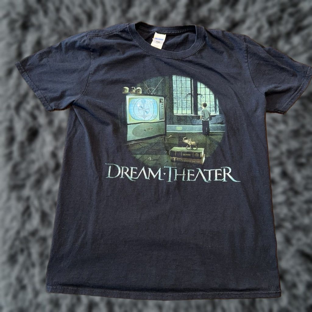 Gildan Dream Theater Tour T Shirt Medium Along for the Ride 2014 Double Sided Rock Band T-Shirt Crew Neck Black Cotton Gildan Men's Size US M / EU 48-50 / 2 - 1 Thumbnail