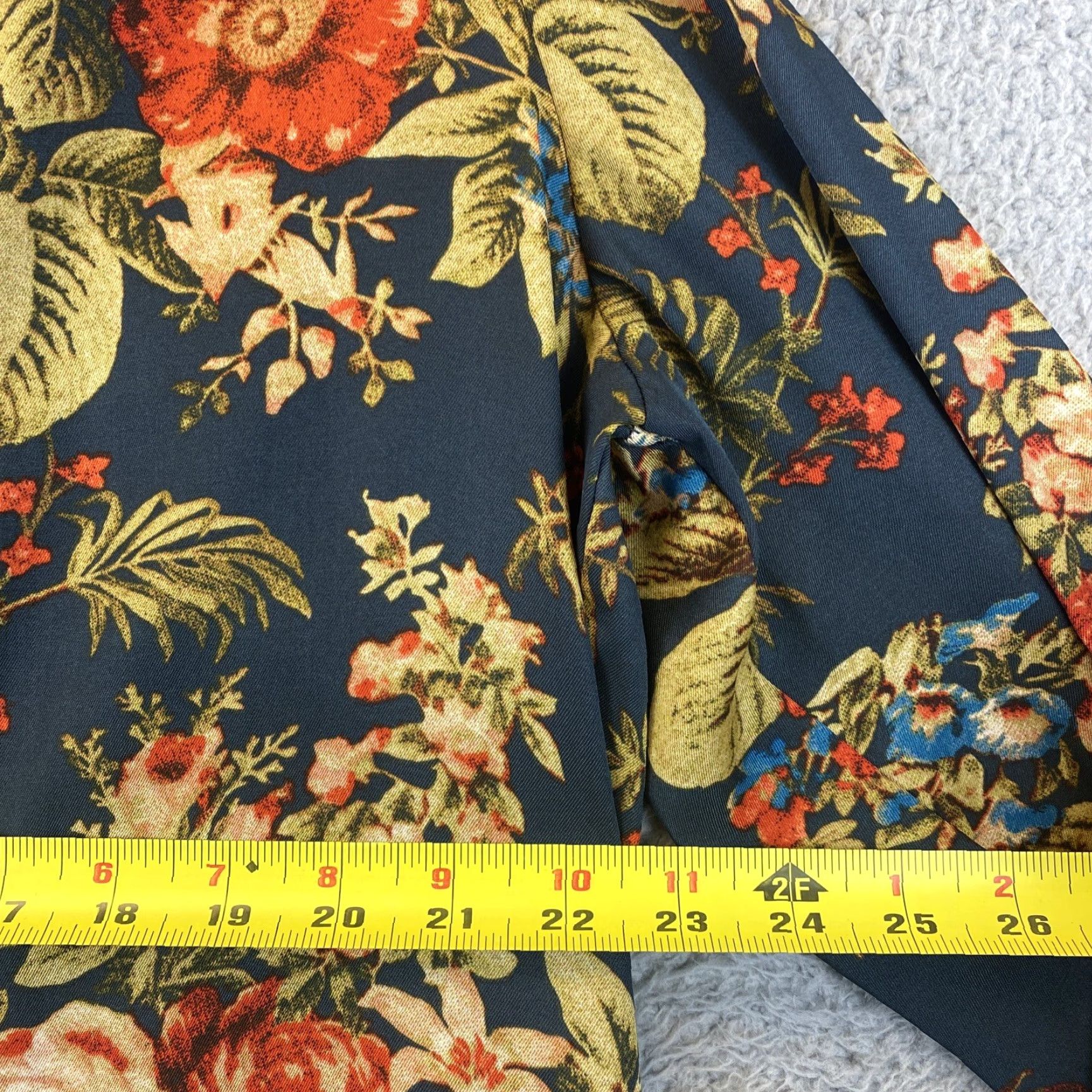 H&M H&M Black Floral Long Sleeve Polyester Relaxed Blouse Shirt Sz 14 / 66-7 Size XL / US 12-14 / IT 48-50 - 5 Thumbnail