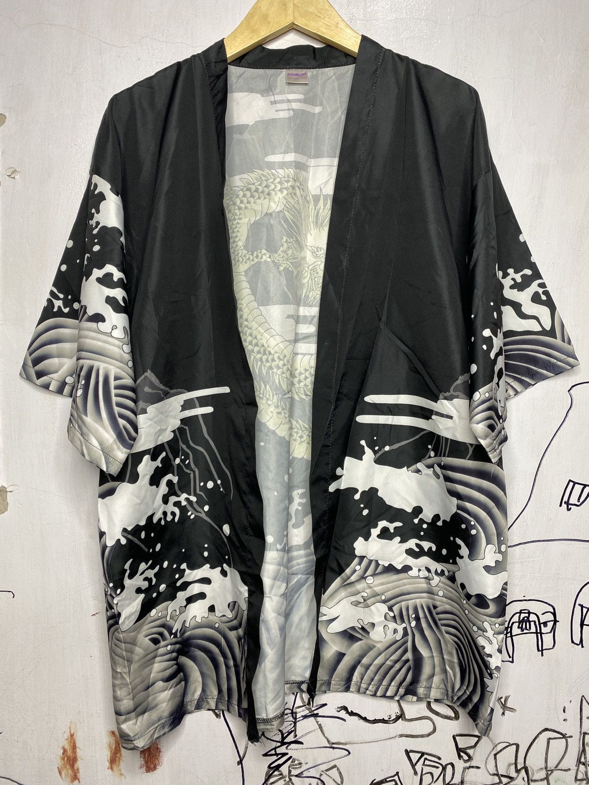 Japanese Brand Anhelon robe with dragon motif, smooth material Size US XL / EU 56 / 4 - 3 Thumbnail