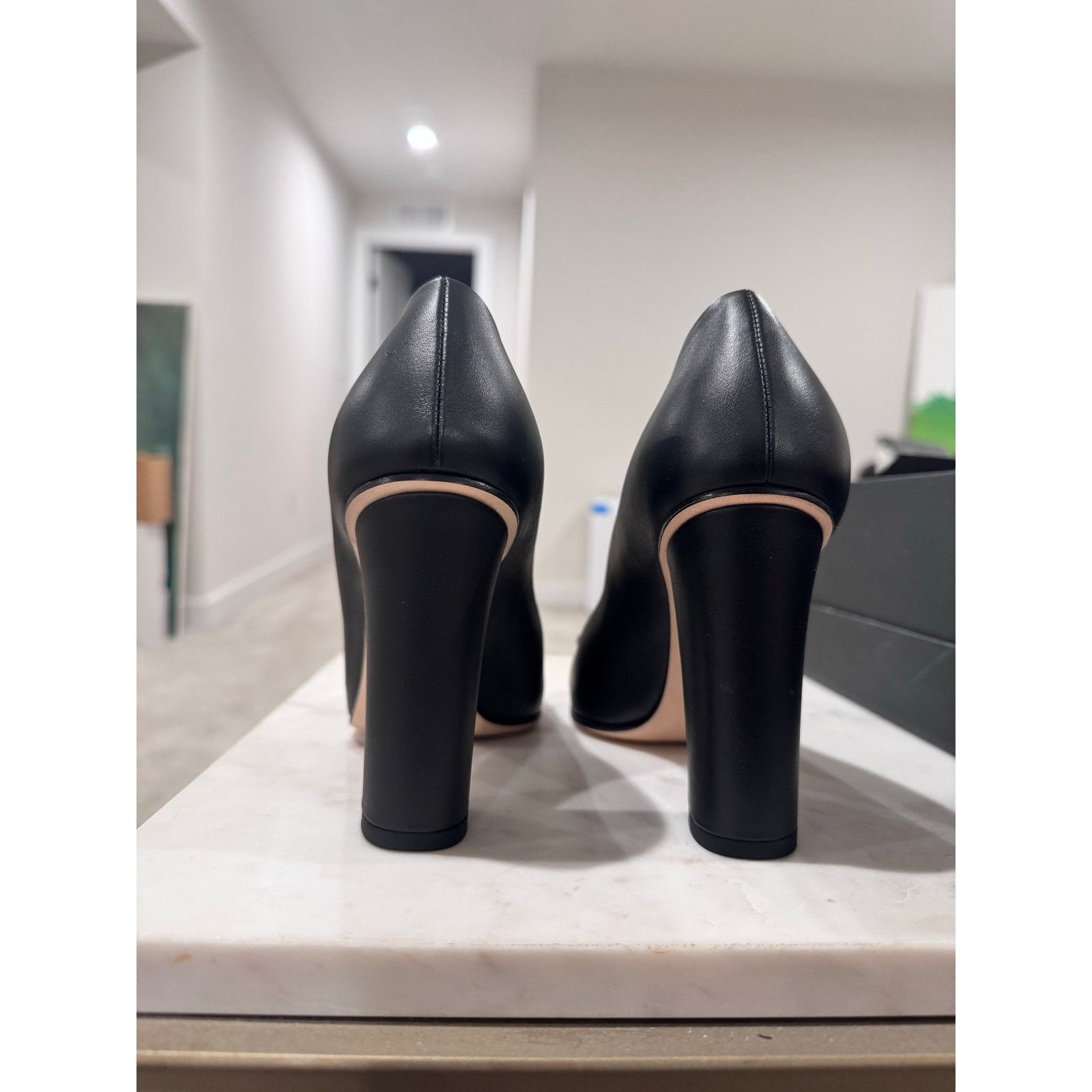 Gucci Gucci Leather Horsebit Black Heels, EU 34, 10/10 Size US 4 / IT 34 - 4 Thumbnail
