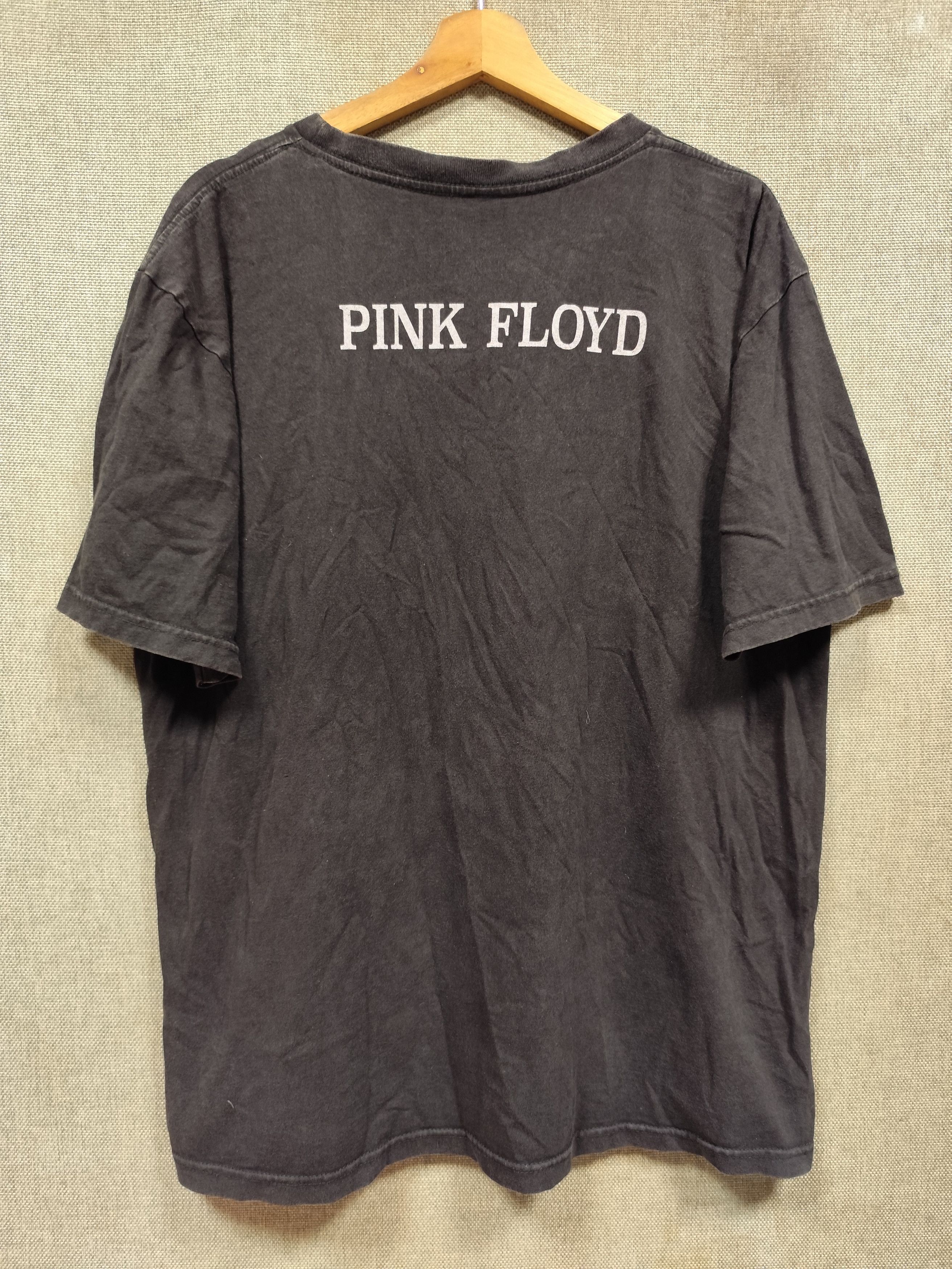 Band Tees × Pink Floyd × Vintage vintage bootleg t shirt band pink floyd the wall Size US XL / EU 56 / 4 - 2 Thumbnail