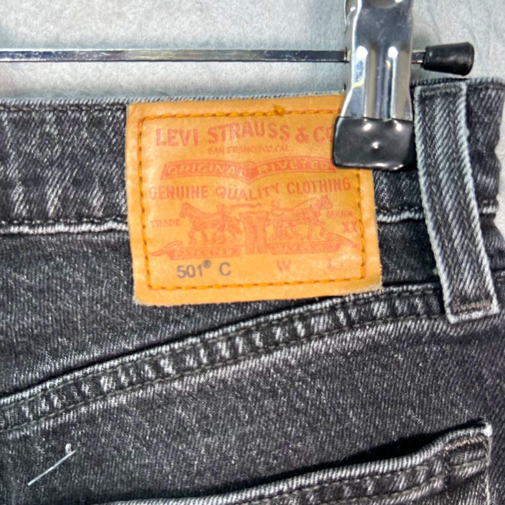 Levi's Levi's 501 Jeans Womens 24x30 Black Denim High-Waisted Straight Leg Vintage No 90s (Adult) Womens Jeans Size 42" / US 20 - 3 Thumbnail