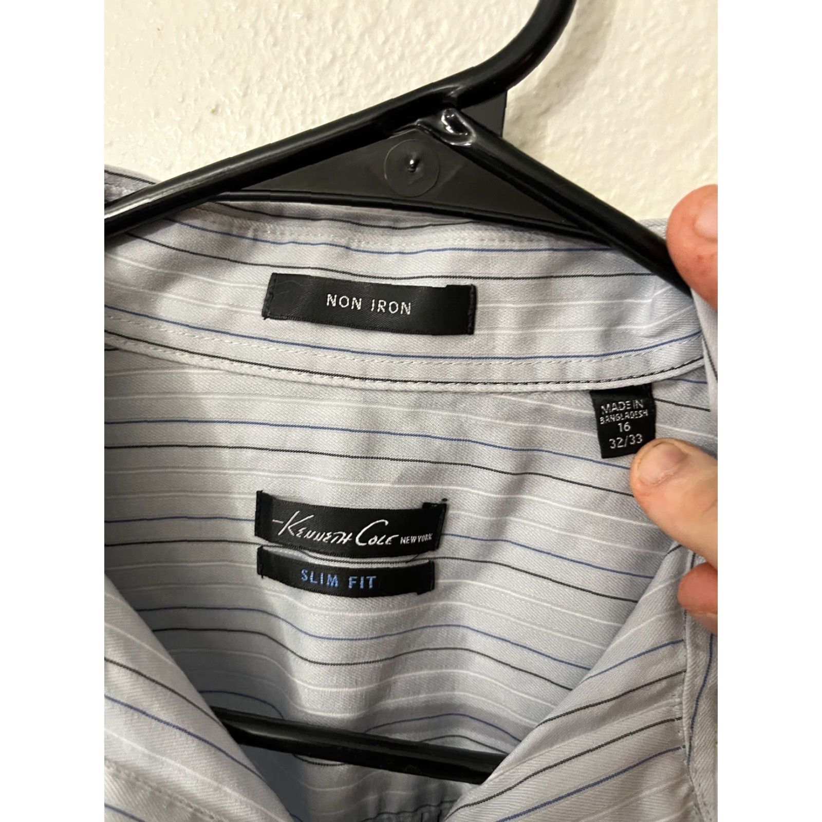 Kenneth Cole VINTAGE Kenneth Cole Shirt Mens 16 Blue Striped Non Iron Slim Fit Button-Up Shirt Mens 16 Blue Striped Non Iron Slim Fit Button-Up Size US L / EU 52-54 / 3 - 3 Thumbnail