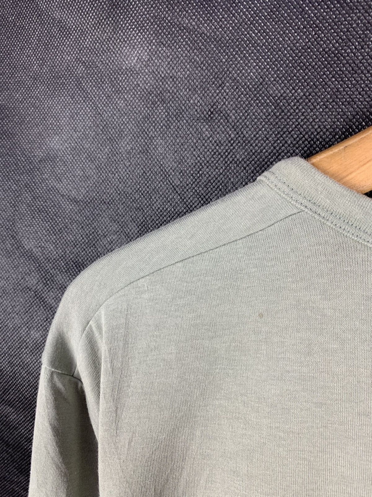 Japanese Brand Steals! Uniqlo Airism Plain Tee Size US M / EU 48-50 / 2 - 5 Thumbnail
