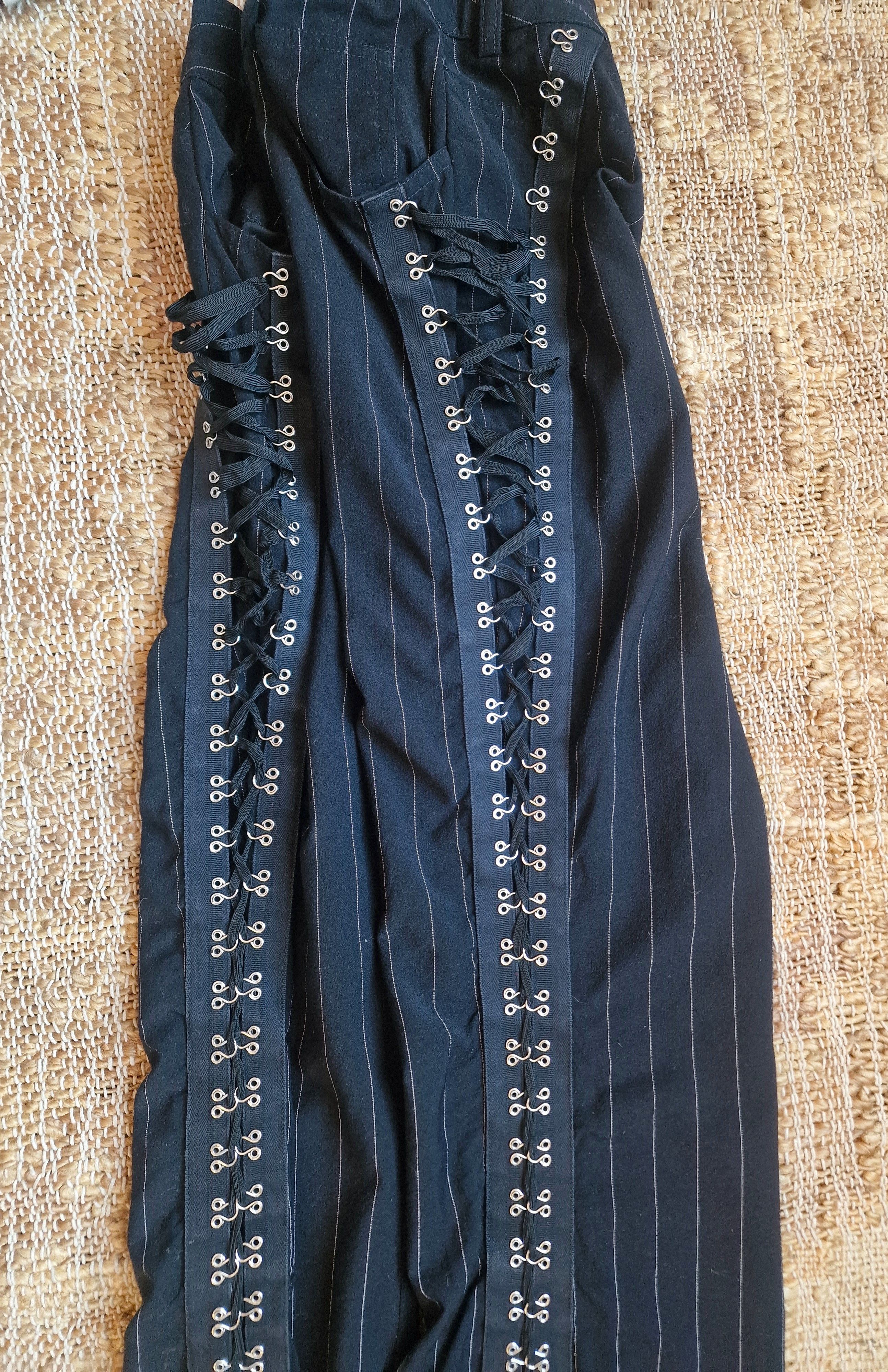 John Galliano John Galliano Corset Lace Up Clips Stripped Trousers Pants Size 27" / US 4 / IT 40 - 5 Thumbnail