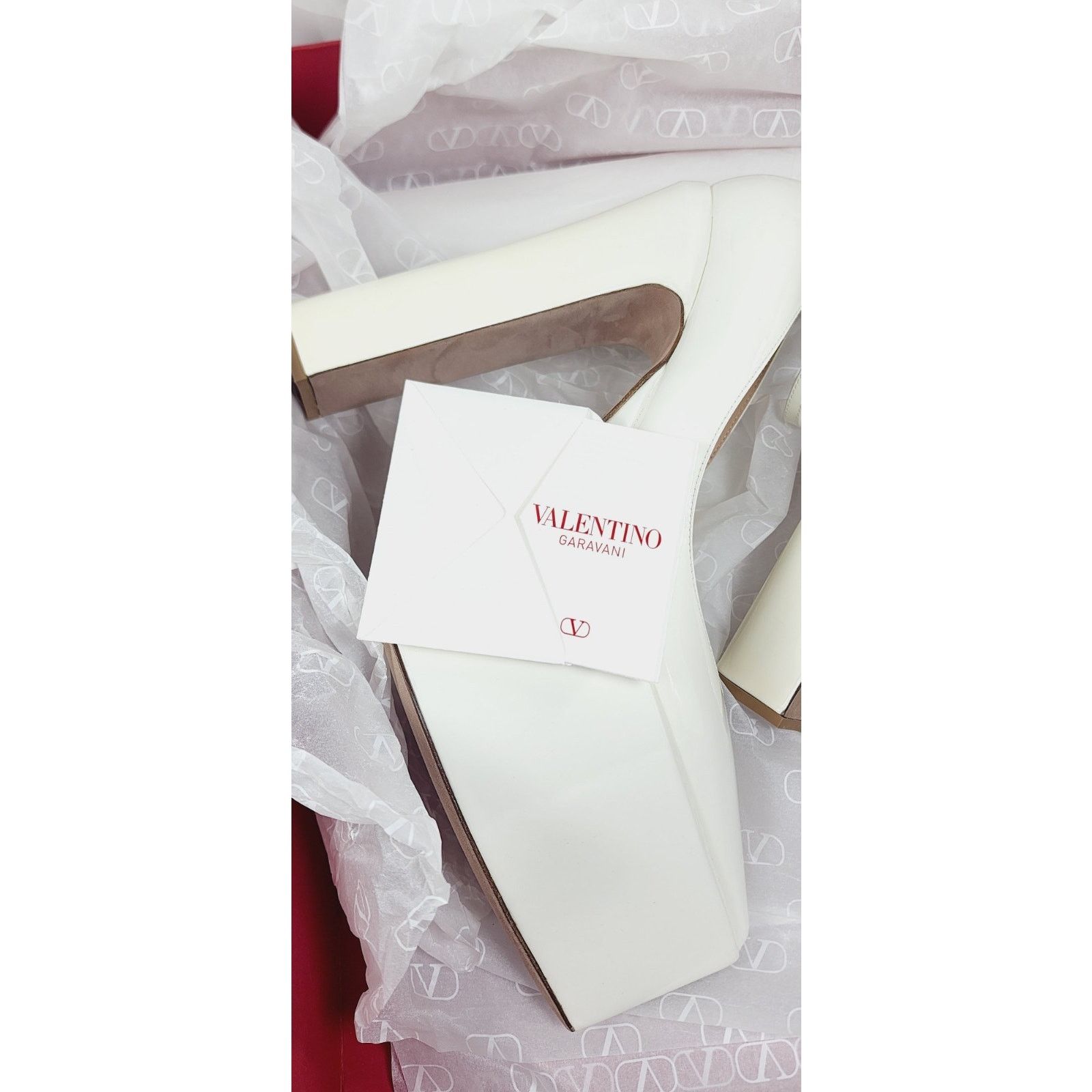Valentino VALENTINO GARAVANI Leather Pump Shoes US10 VLogo . Size US 10 / IT 40 - 8 Thumbnail