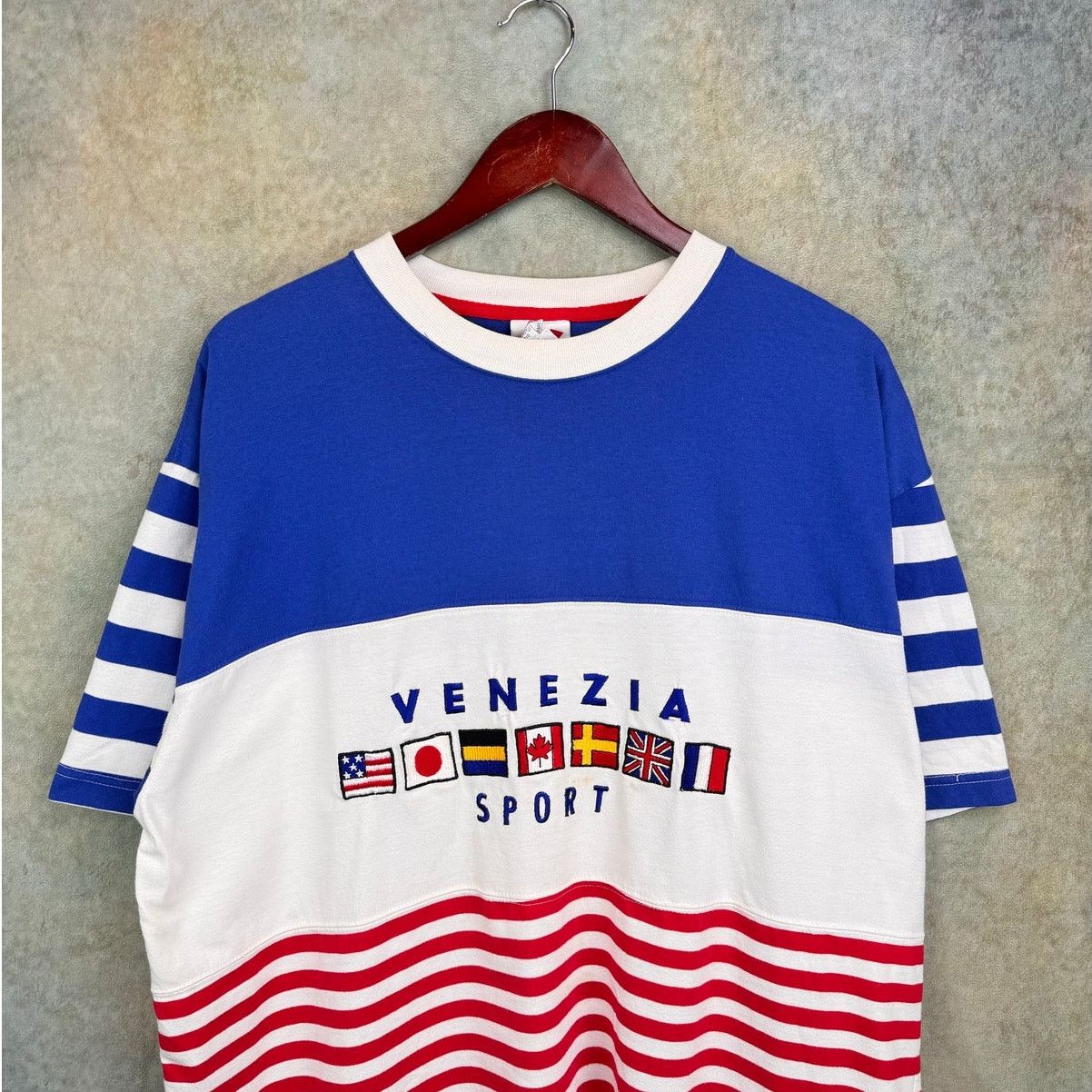 Vintage VTG 90s Venezia Sport World Flag T Shirt Sz XL Striped Size US XL / EU 56 / 4 - 2 Thumbnail