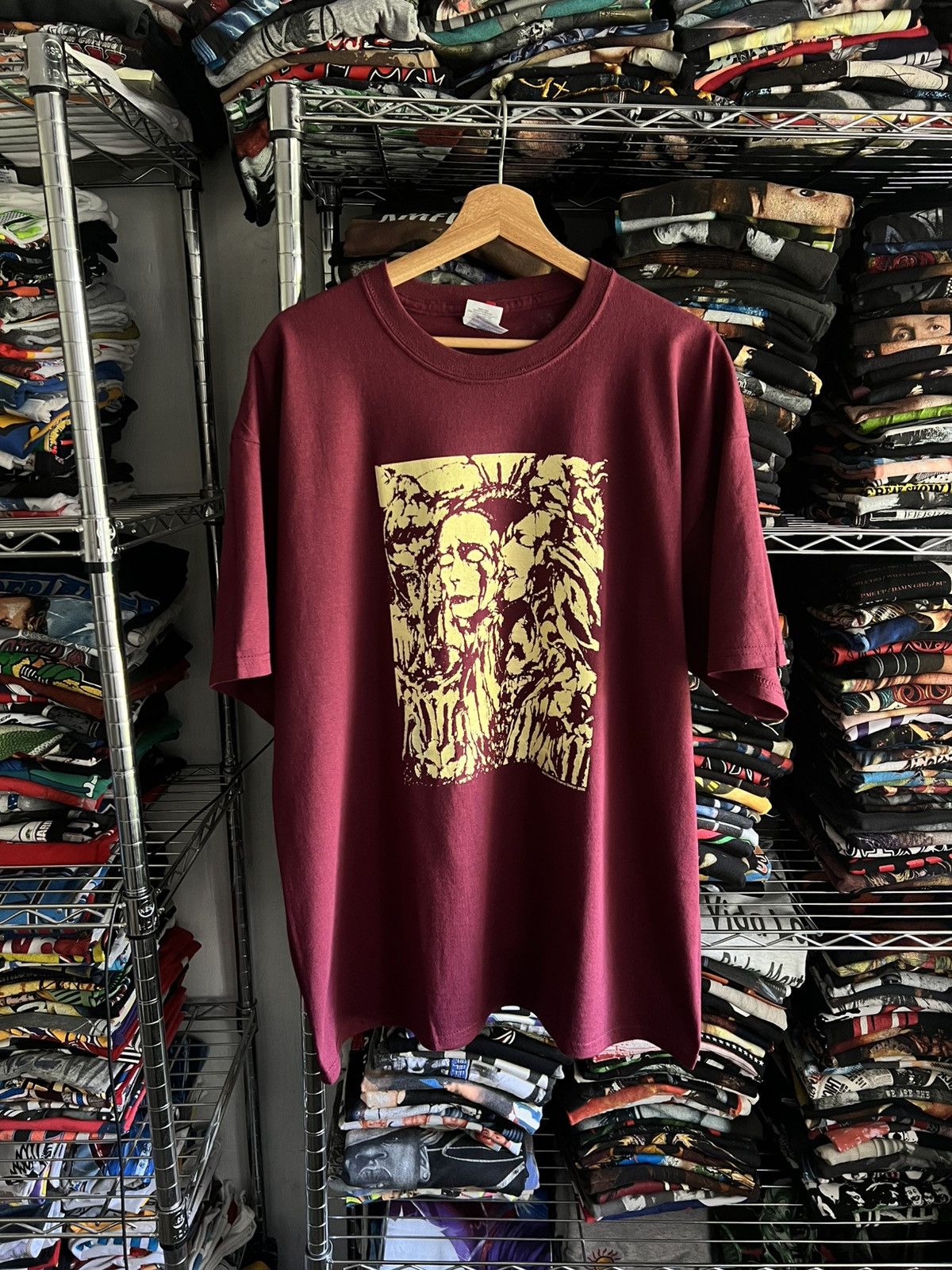 Arts & Science 2008 Mid-Dream Chariot Design Tee Size US XL / EU 56 / 4 - 1 Thumbnail