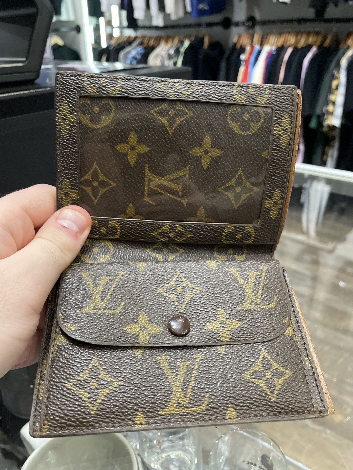 Louis Vuitton Louis Vuitton Monogram Bi Fold w/ ID Display Size ONE SIZE - 2 Thumbnail