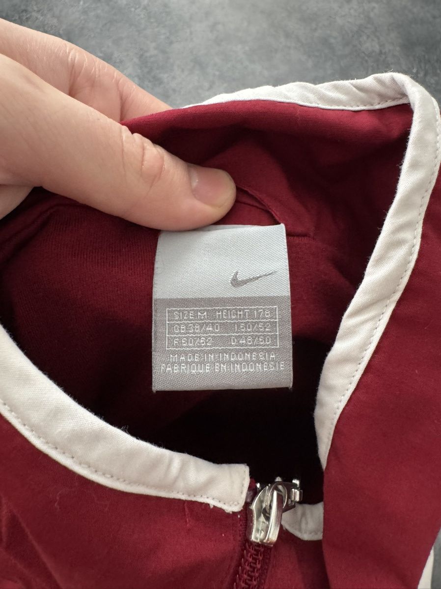 Nike Vintage Nike Track Jacket Swoosh Logo Y2K Drill 90s Size US M / EU 48-50 / 2 - 11 Thumbnail